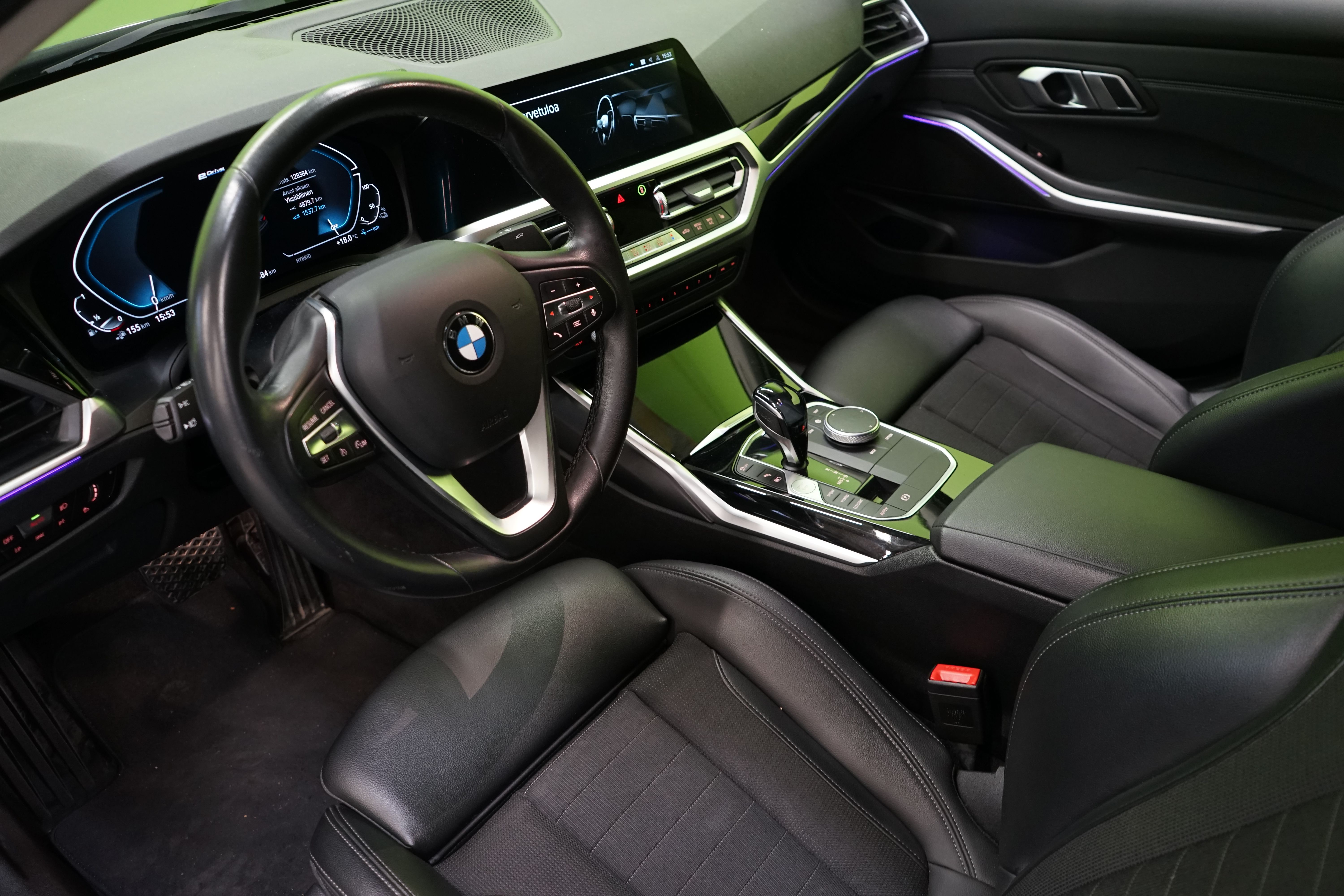 BMW 330 2020
