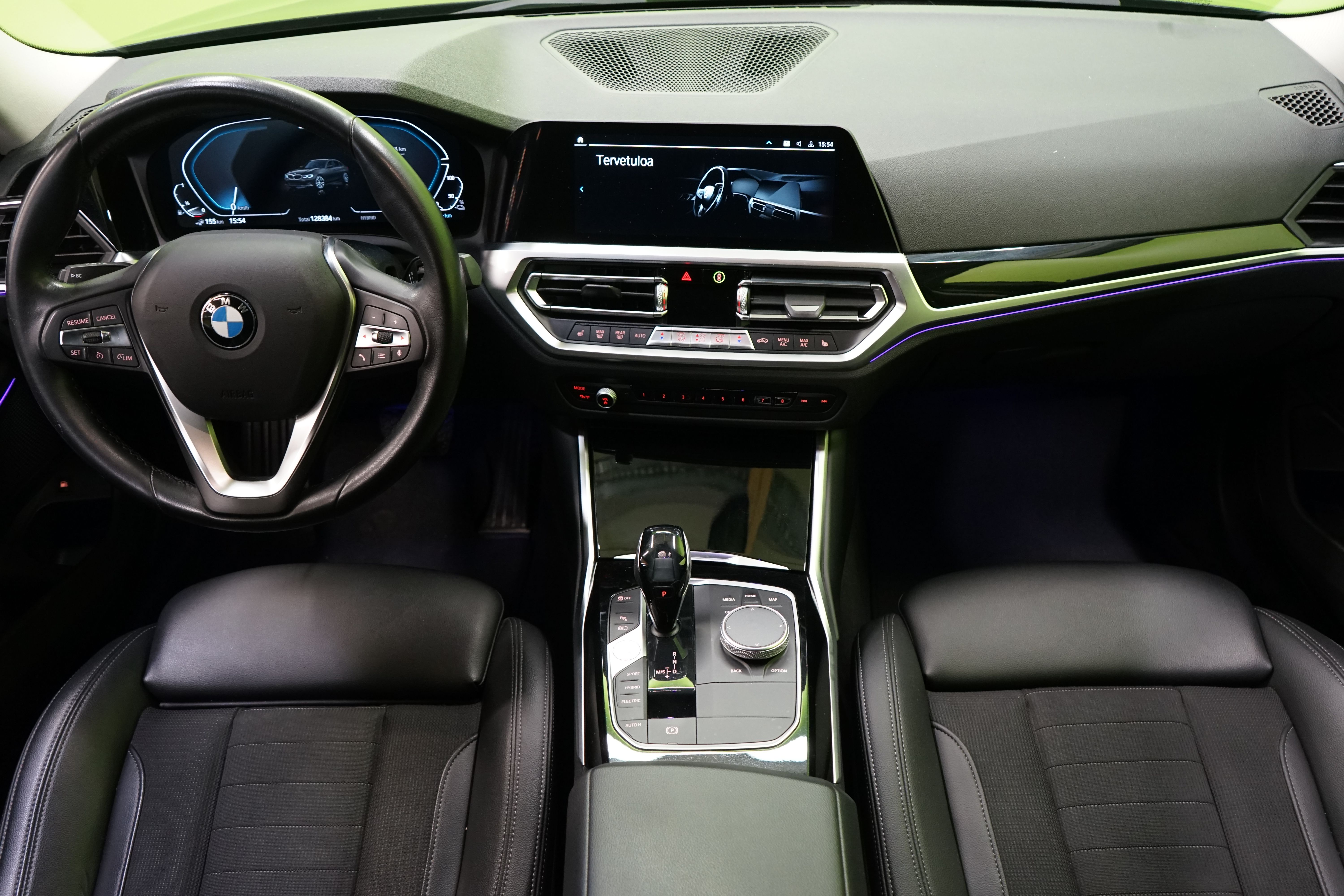 BMW 330 2020
