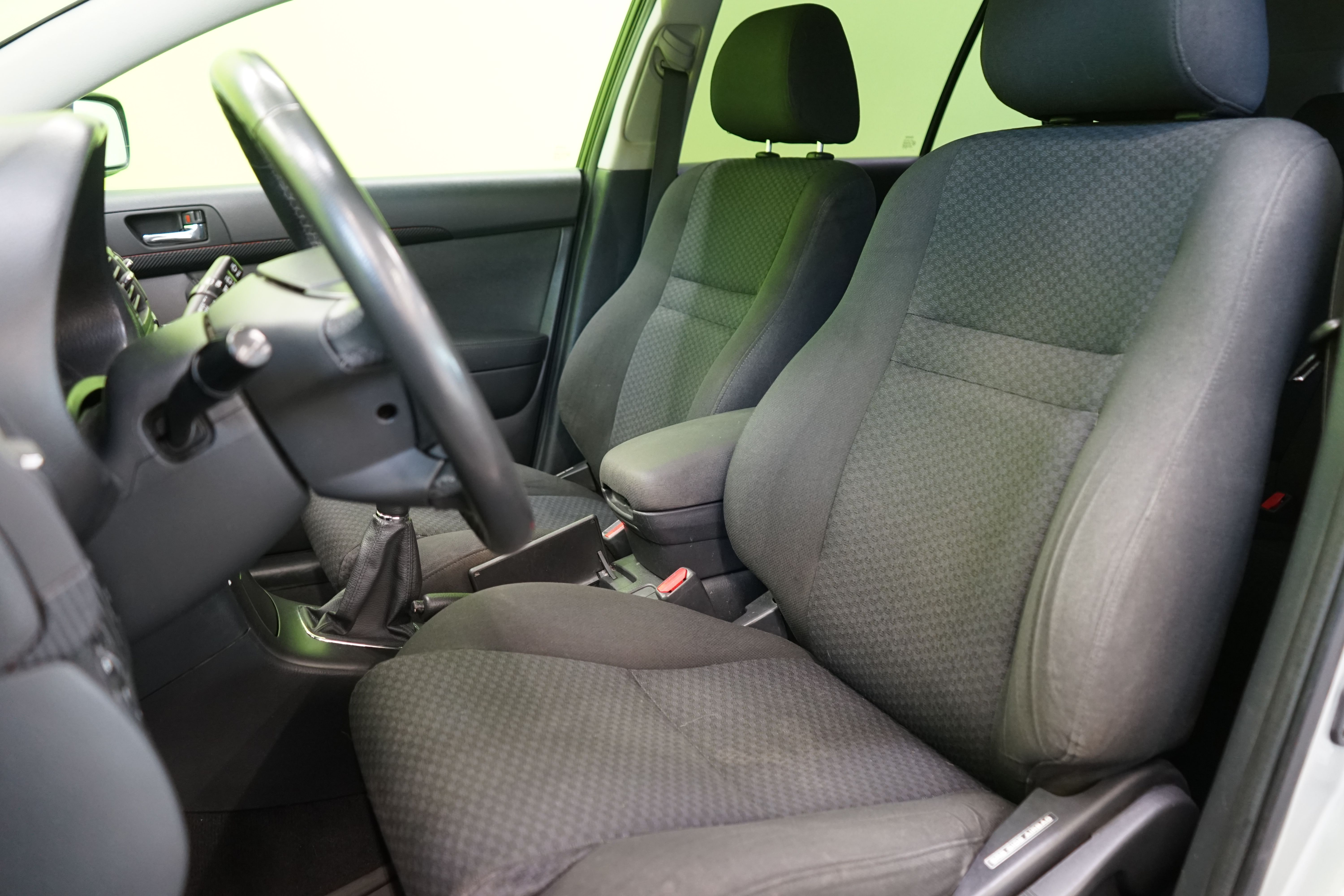 Toyota Avensis 2006