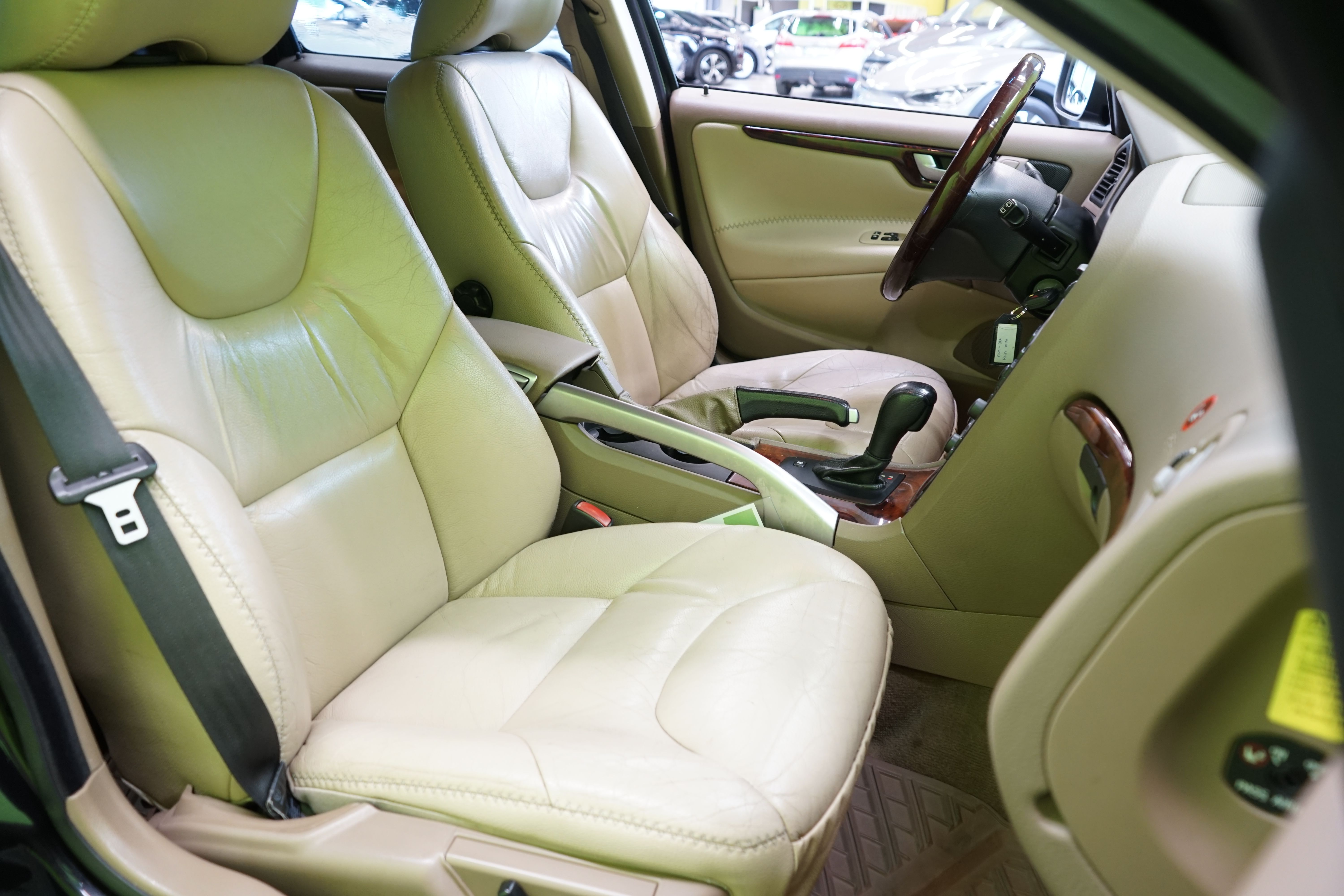 Volvo XC70 2004