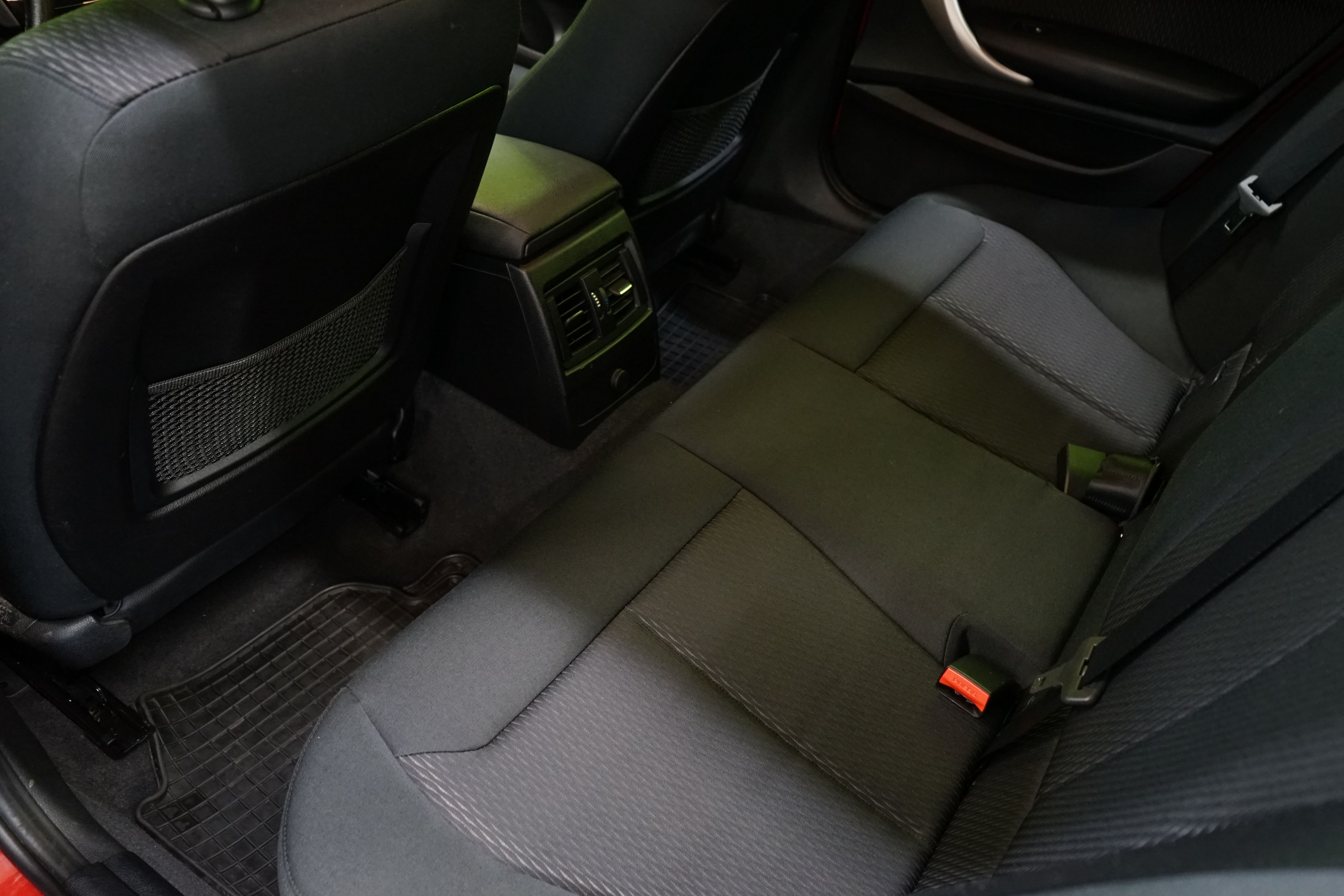 BMW 118 2015