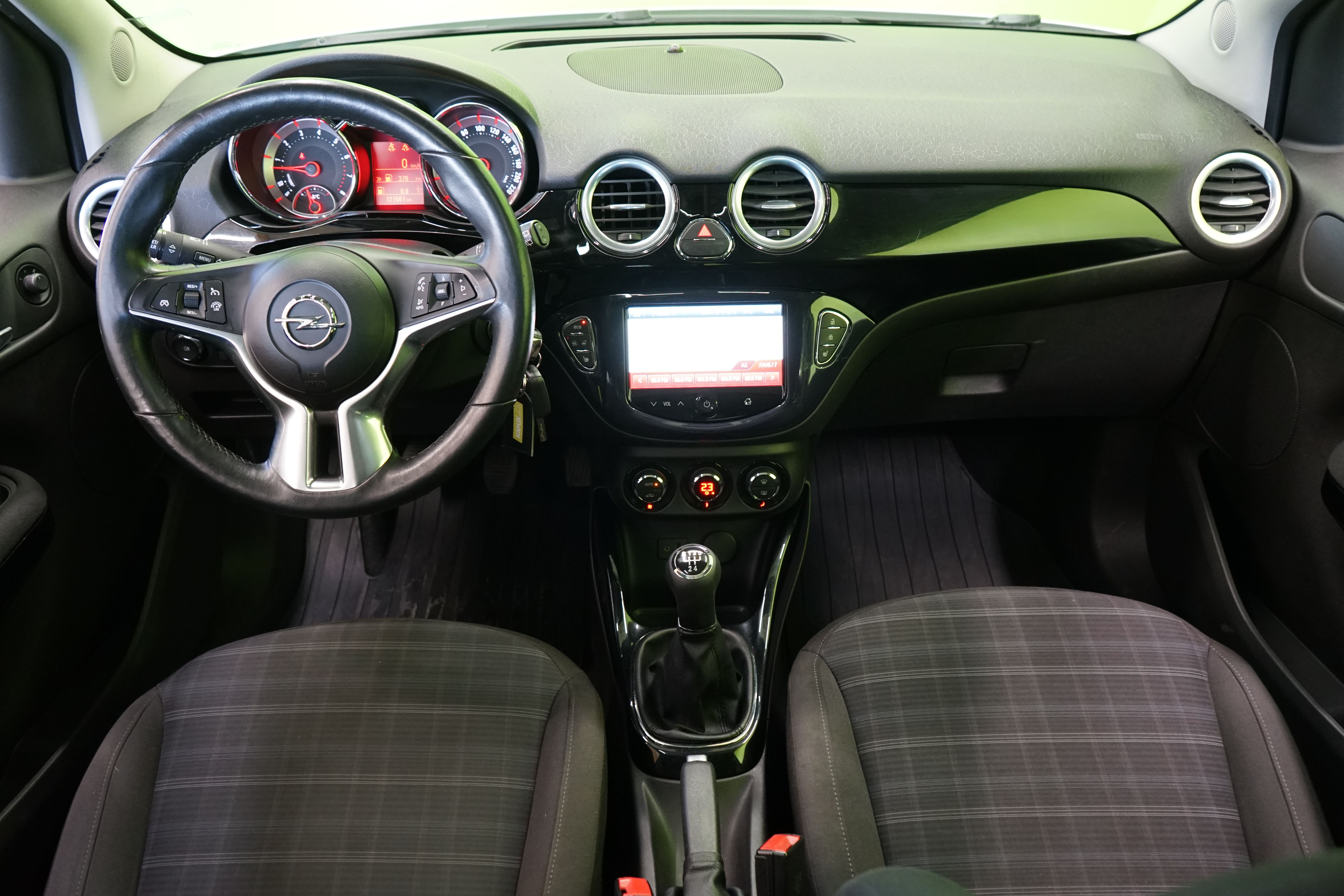 Opel Adam 2014