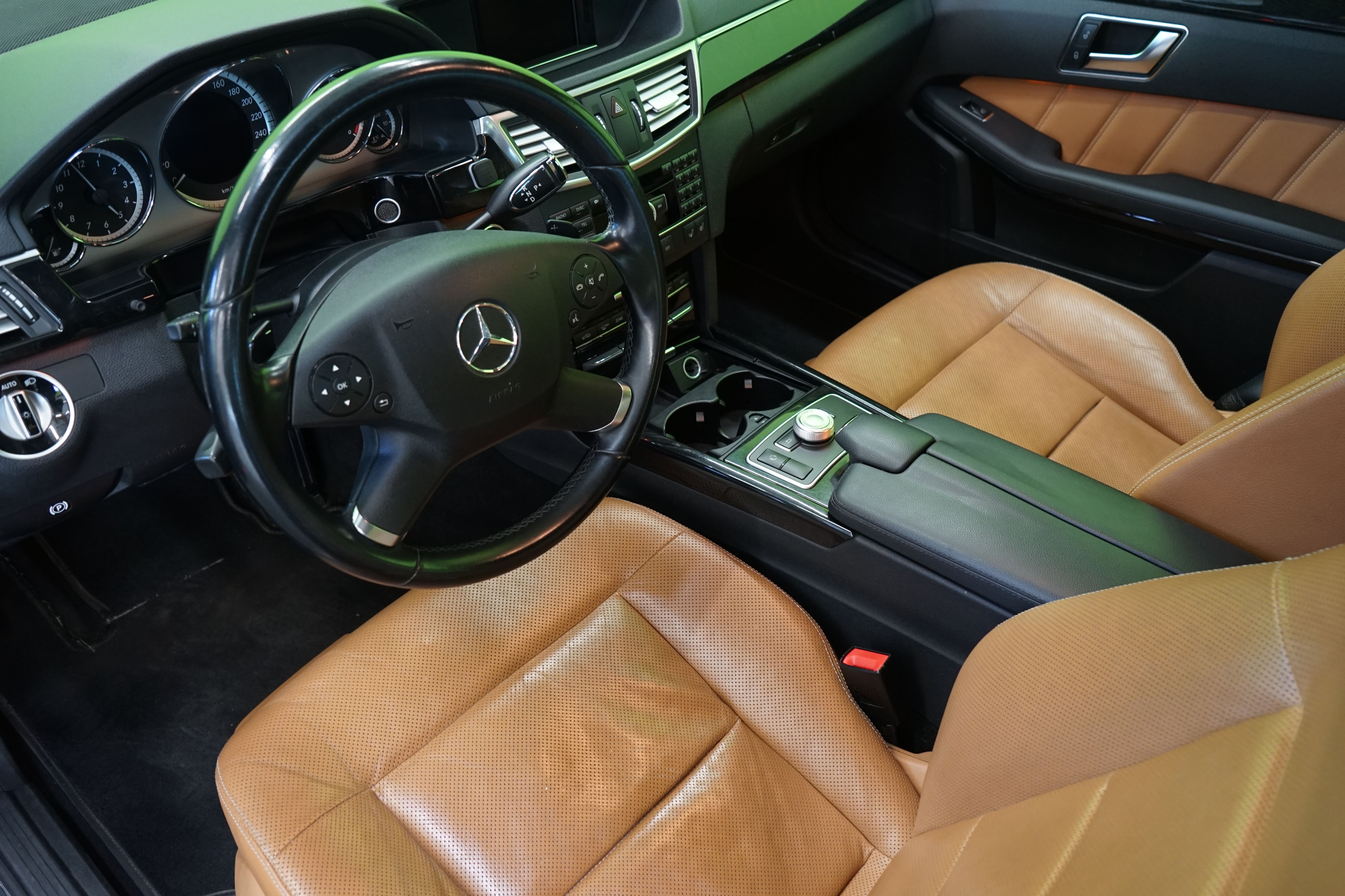 Mercedes-Benz E 2011