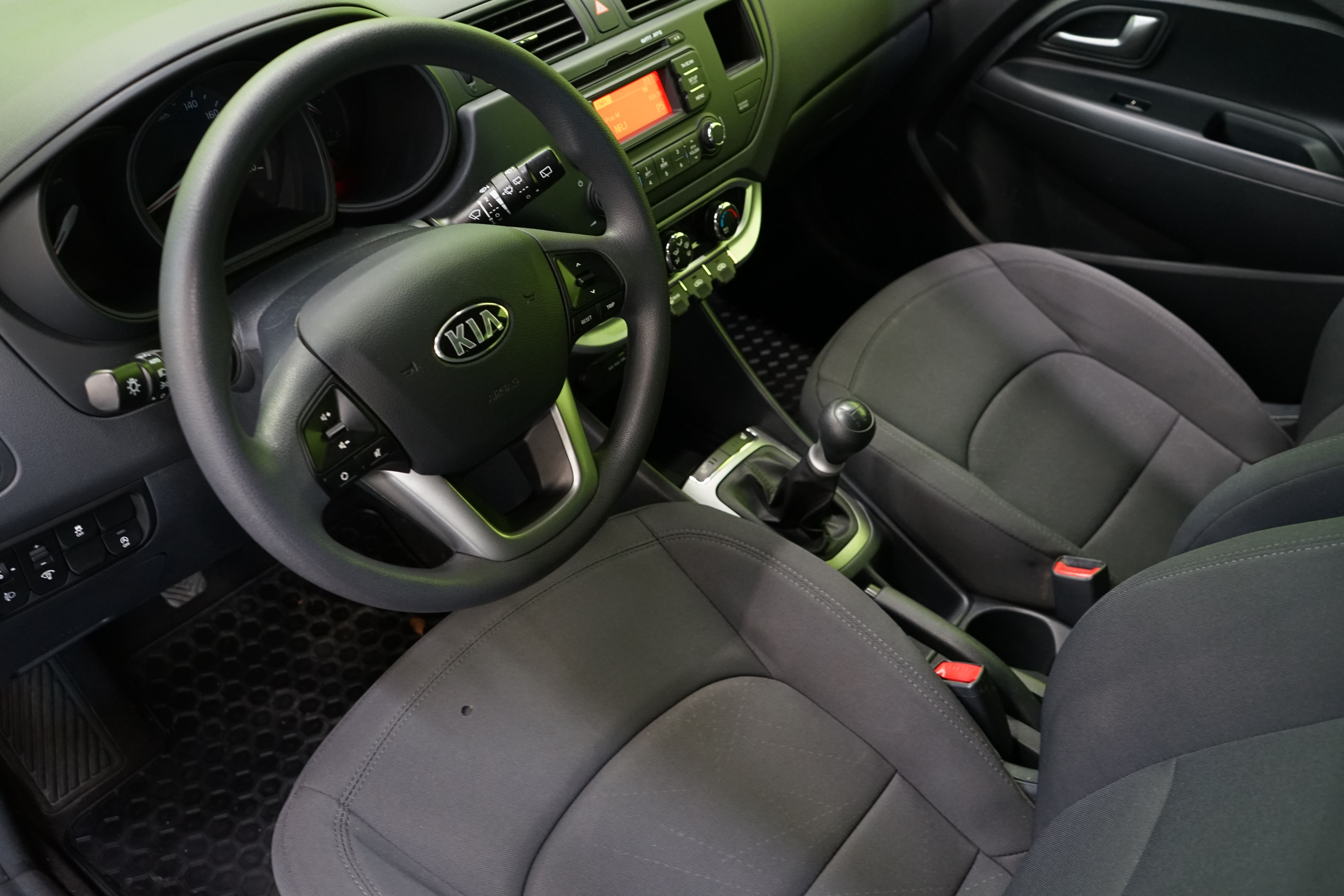 Kia Rio 2015
