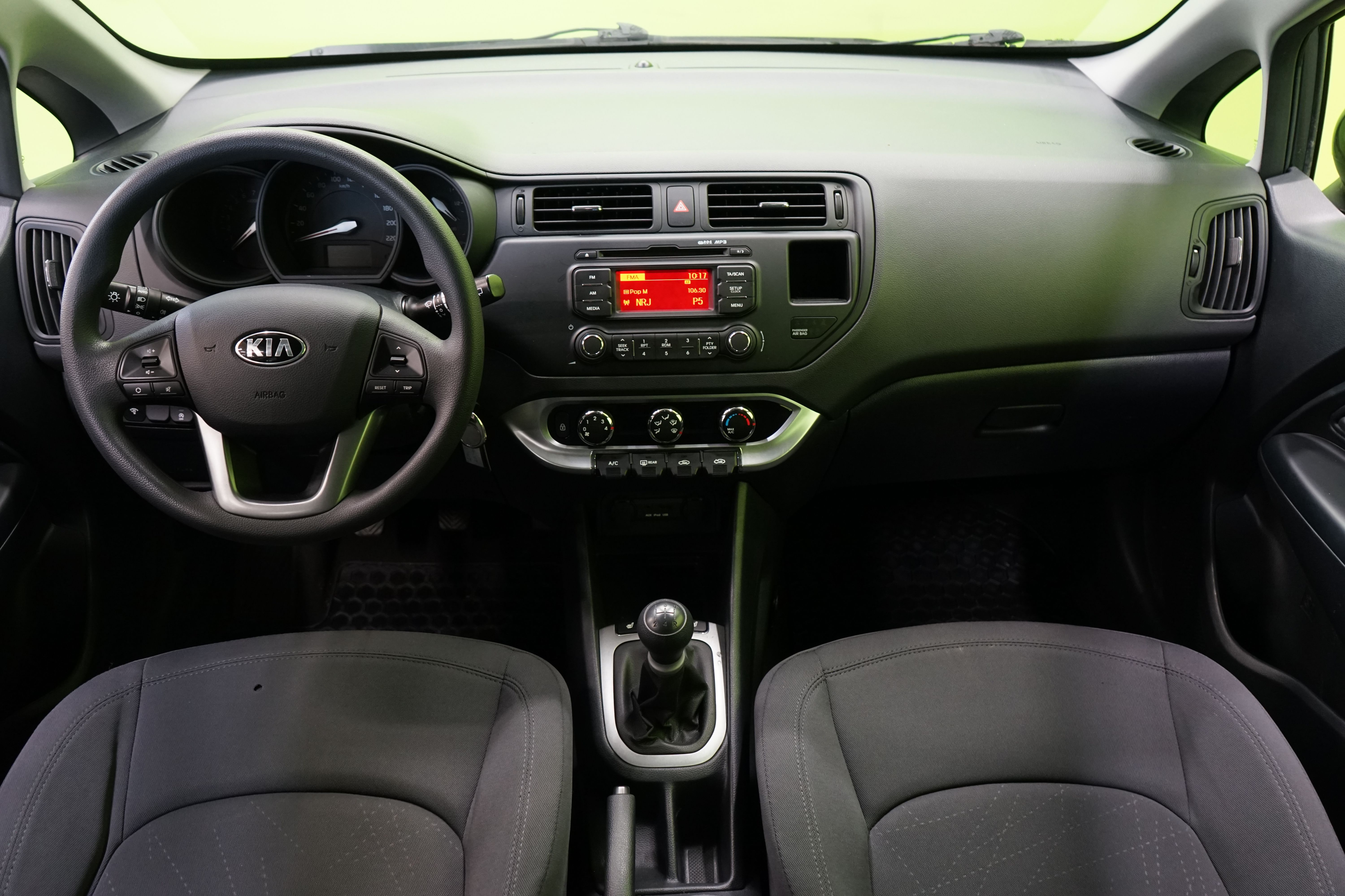 Kia Rio 2015