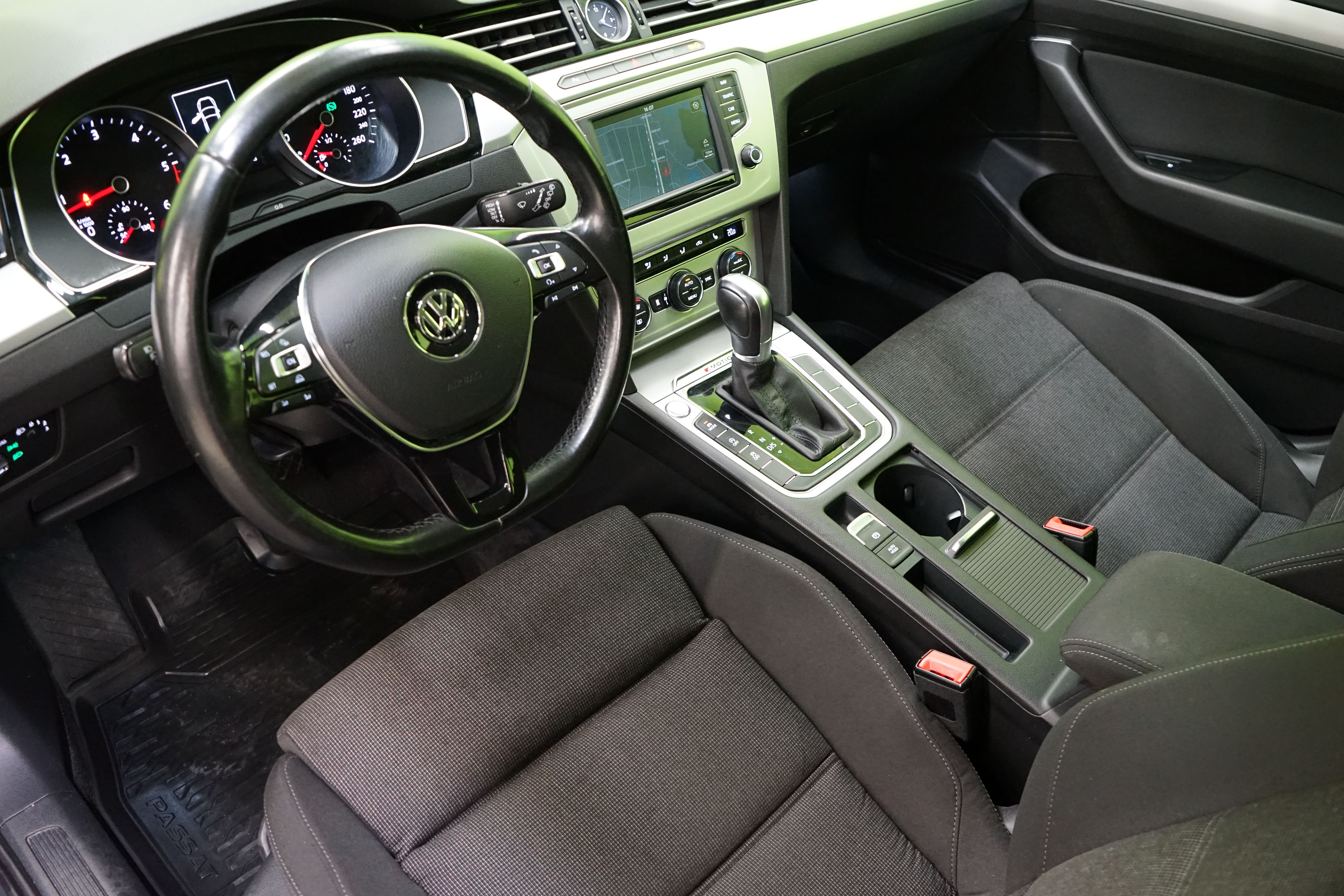 Volkswagen Passat 2015