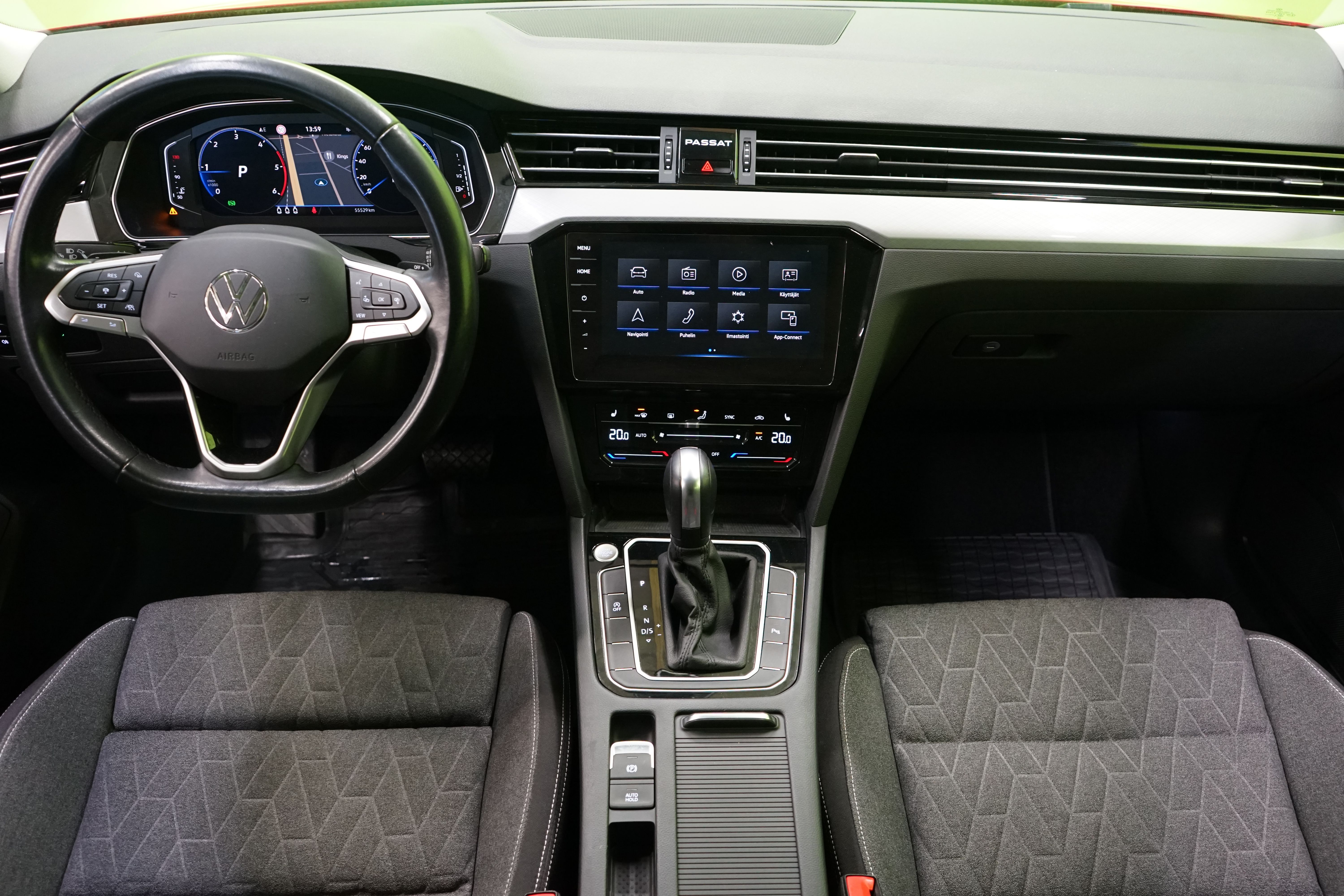 Volkswagen Passat 2023