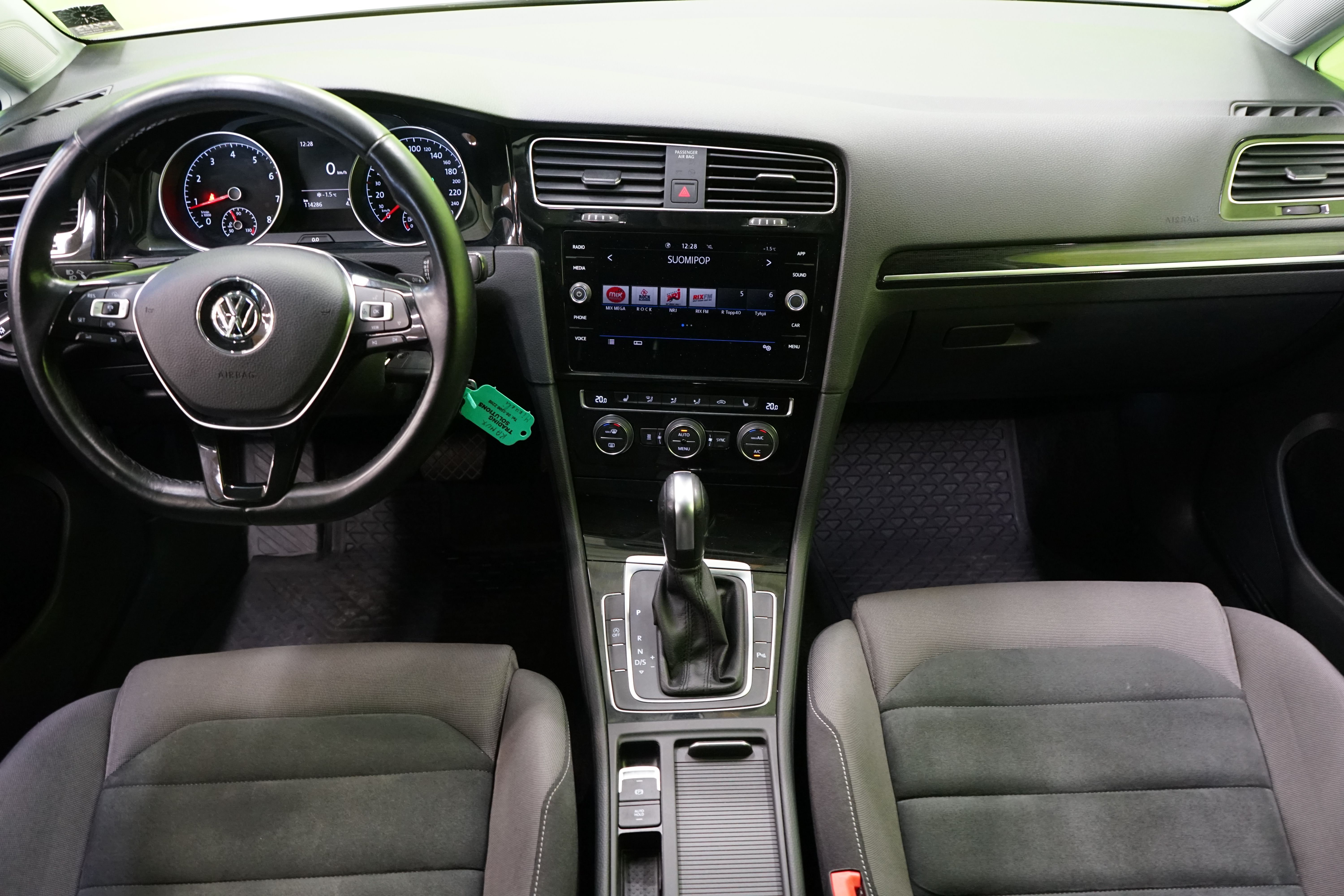 Volkswagen Golf 2021