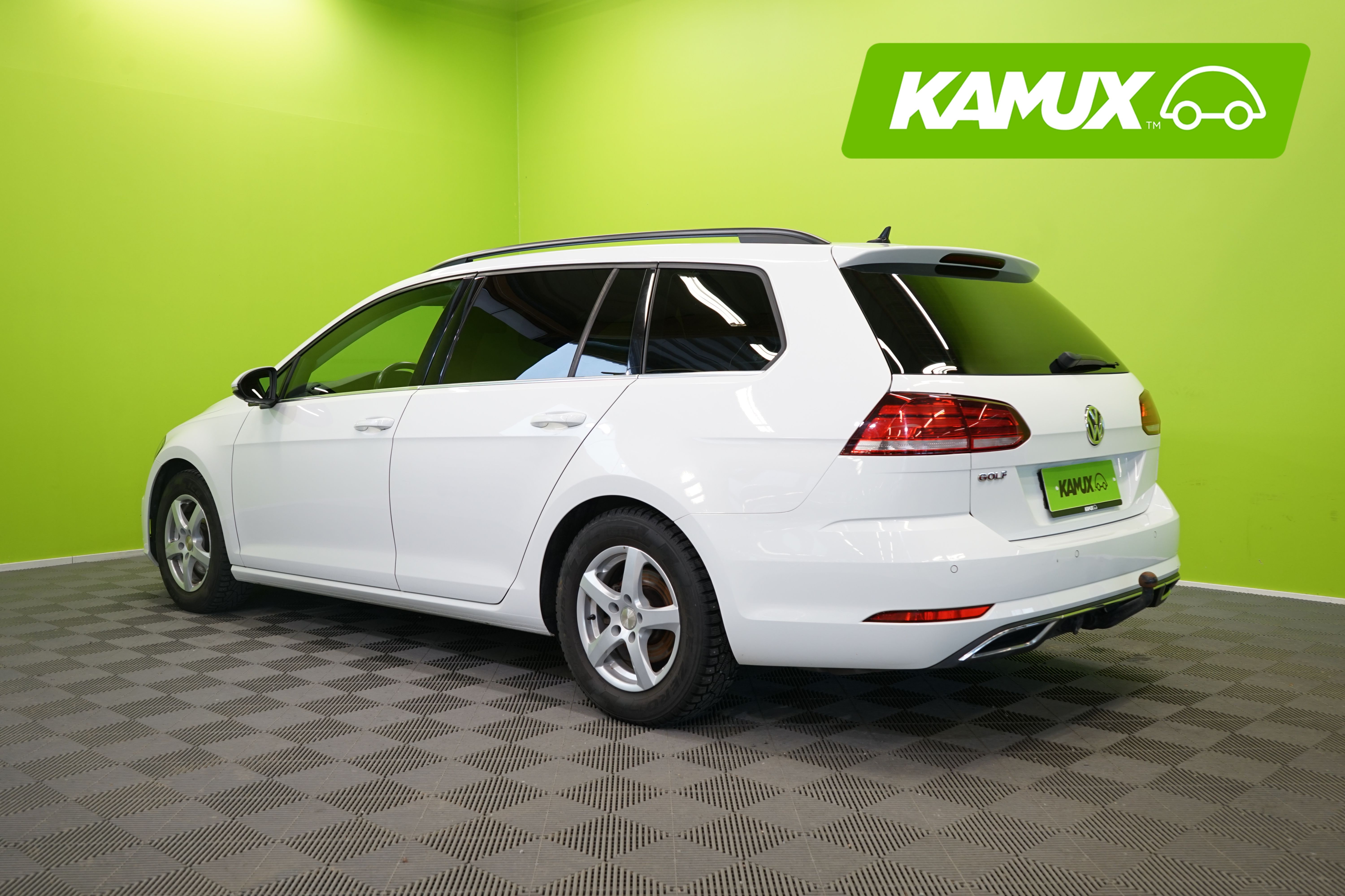 Volkswagen Golf 2021