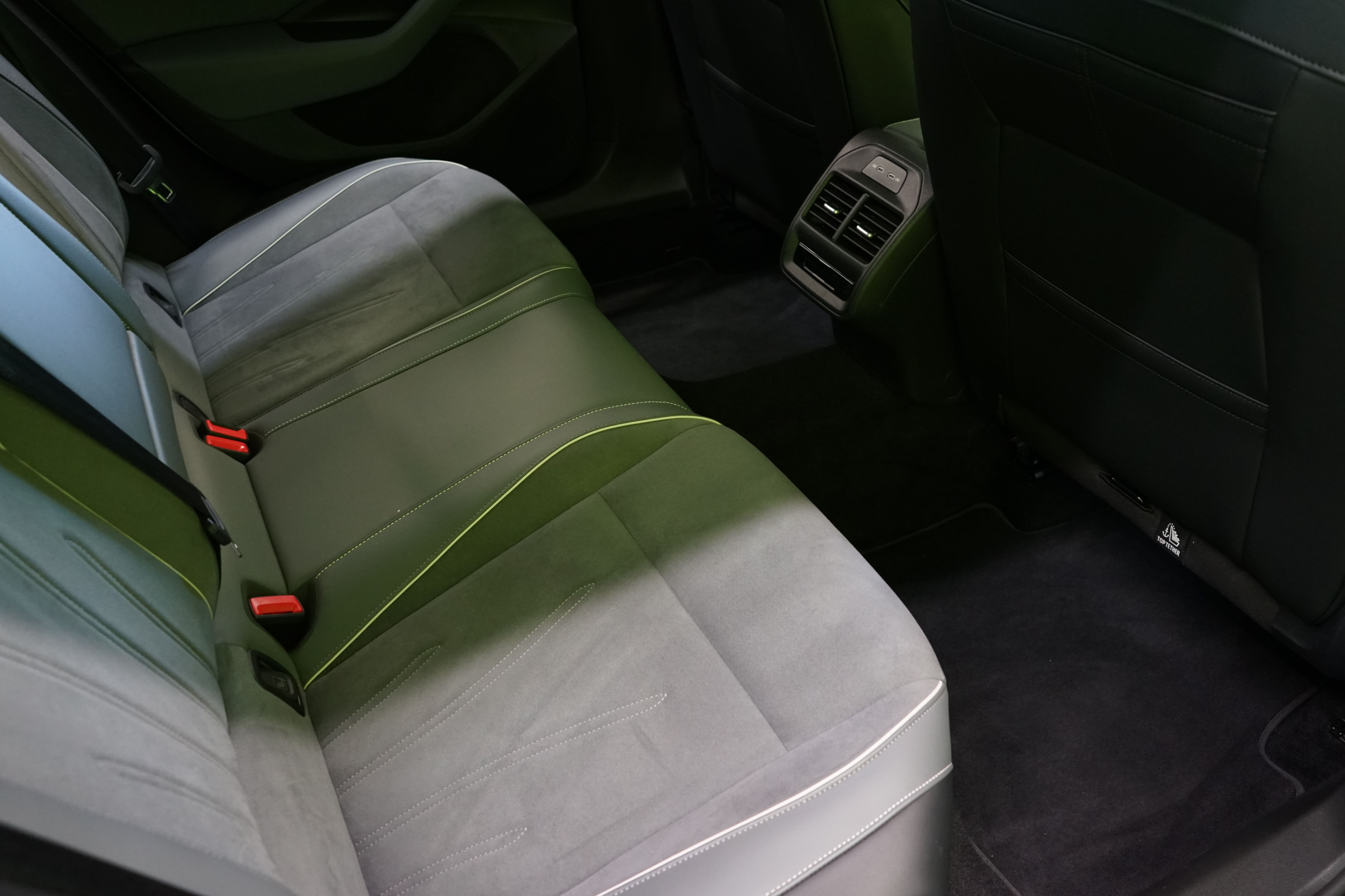 Volkswagen Passat 2024