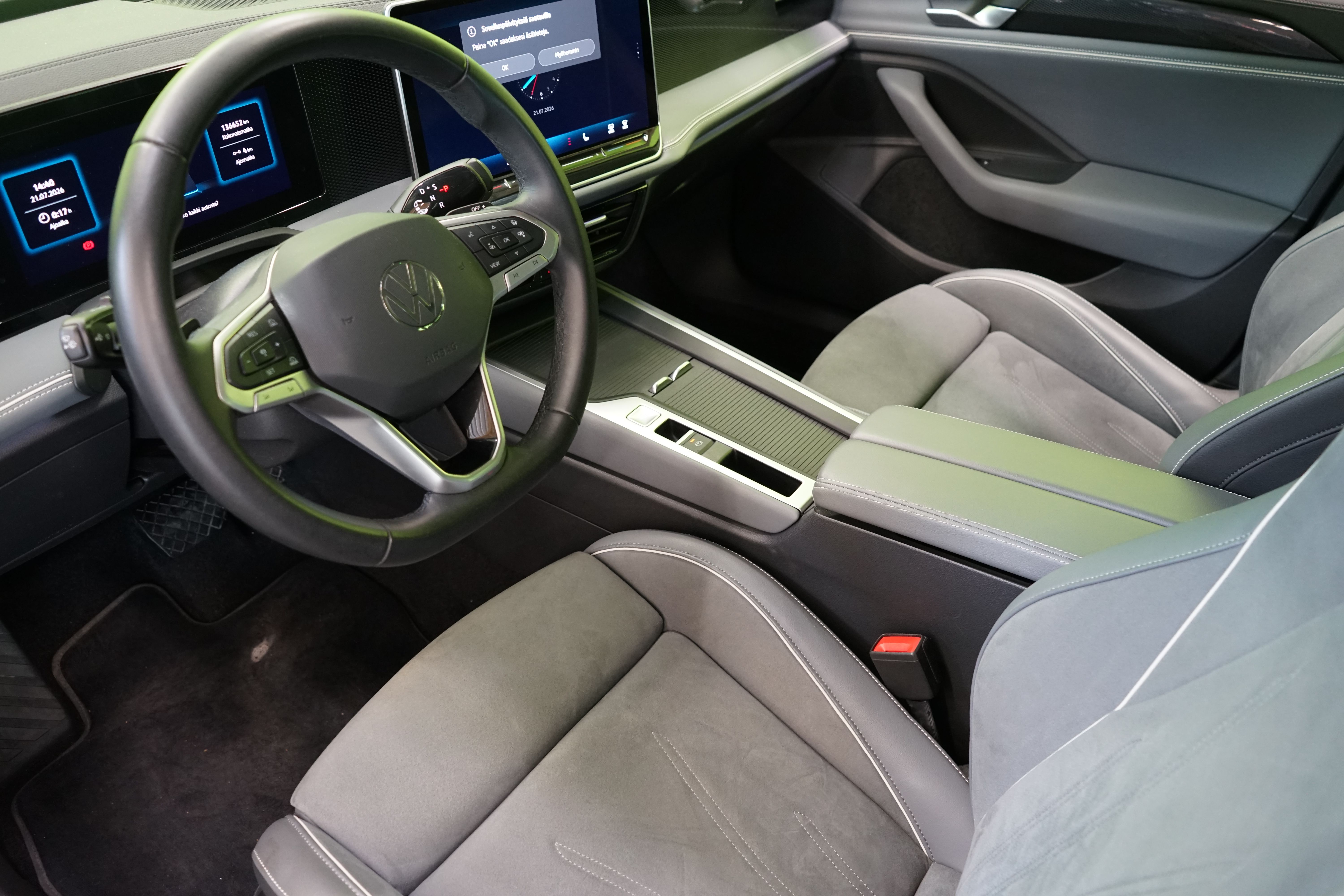 Volkswagen Passat 2024