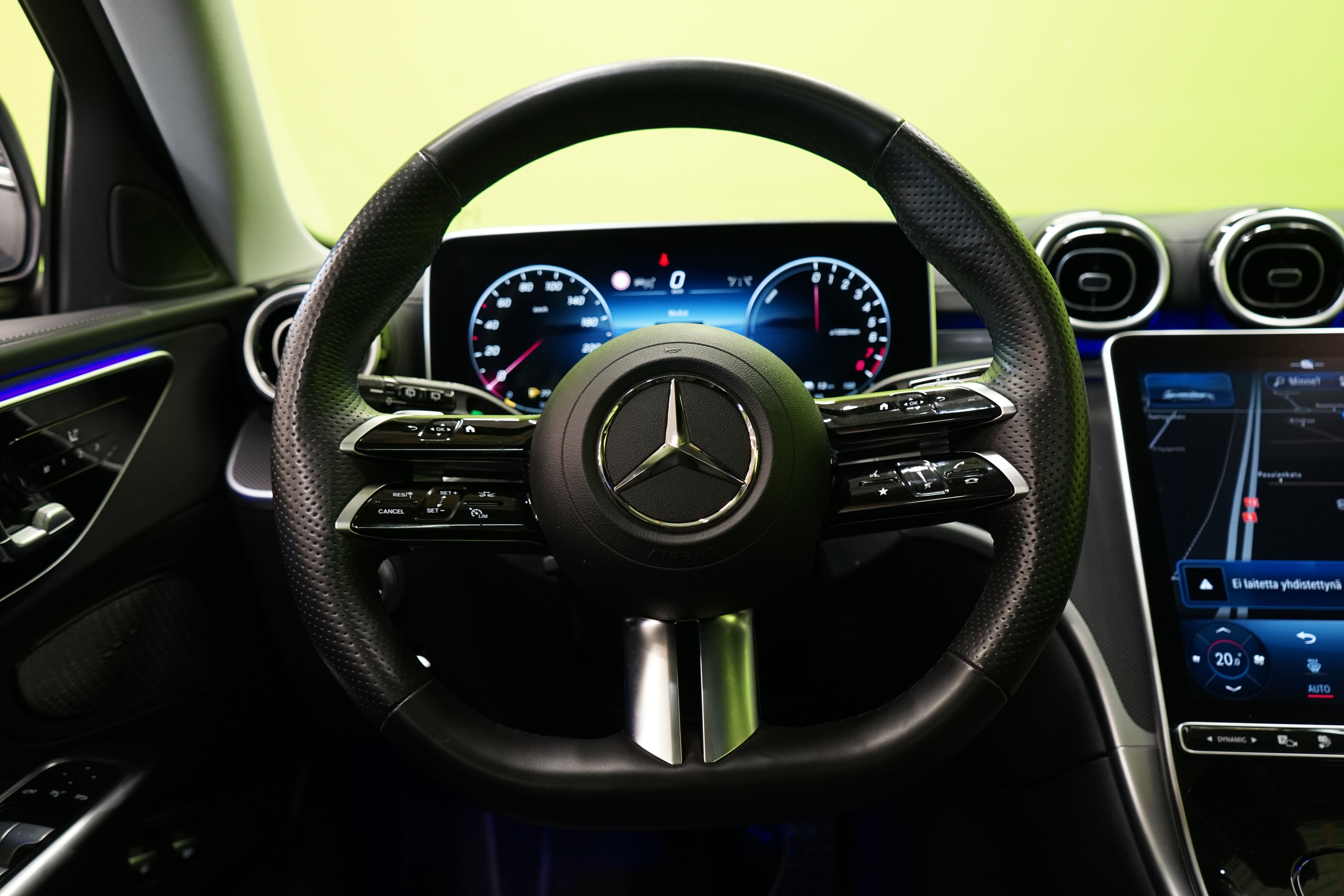 Mercedes-Benz C 2023