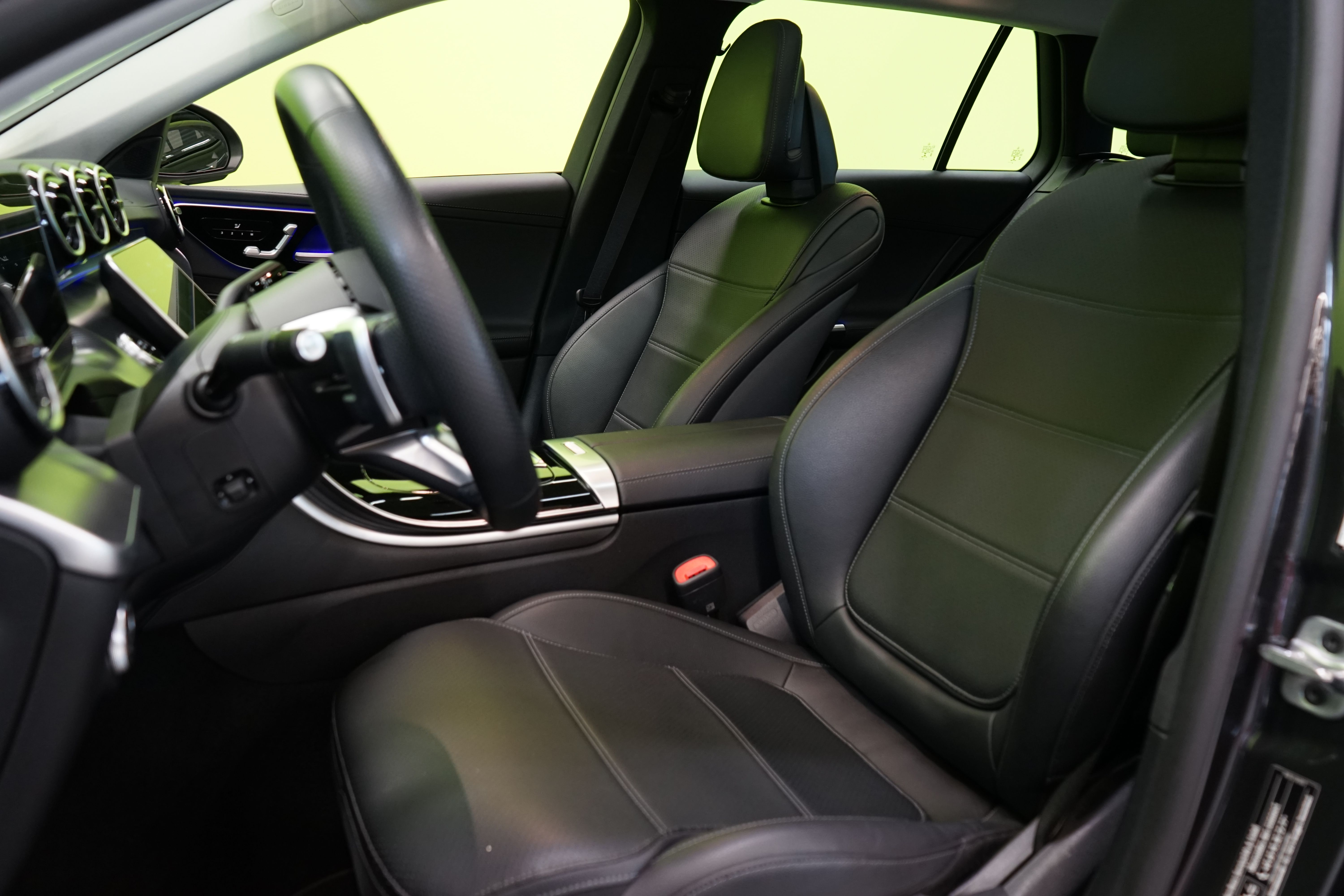 Mercedes-Benz C 2023