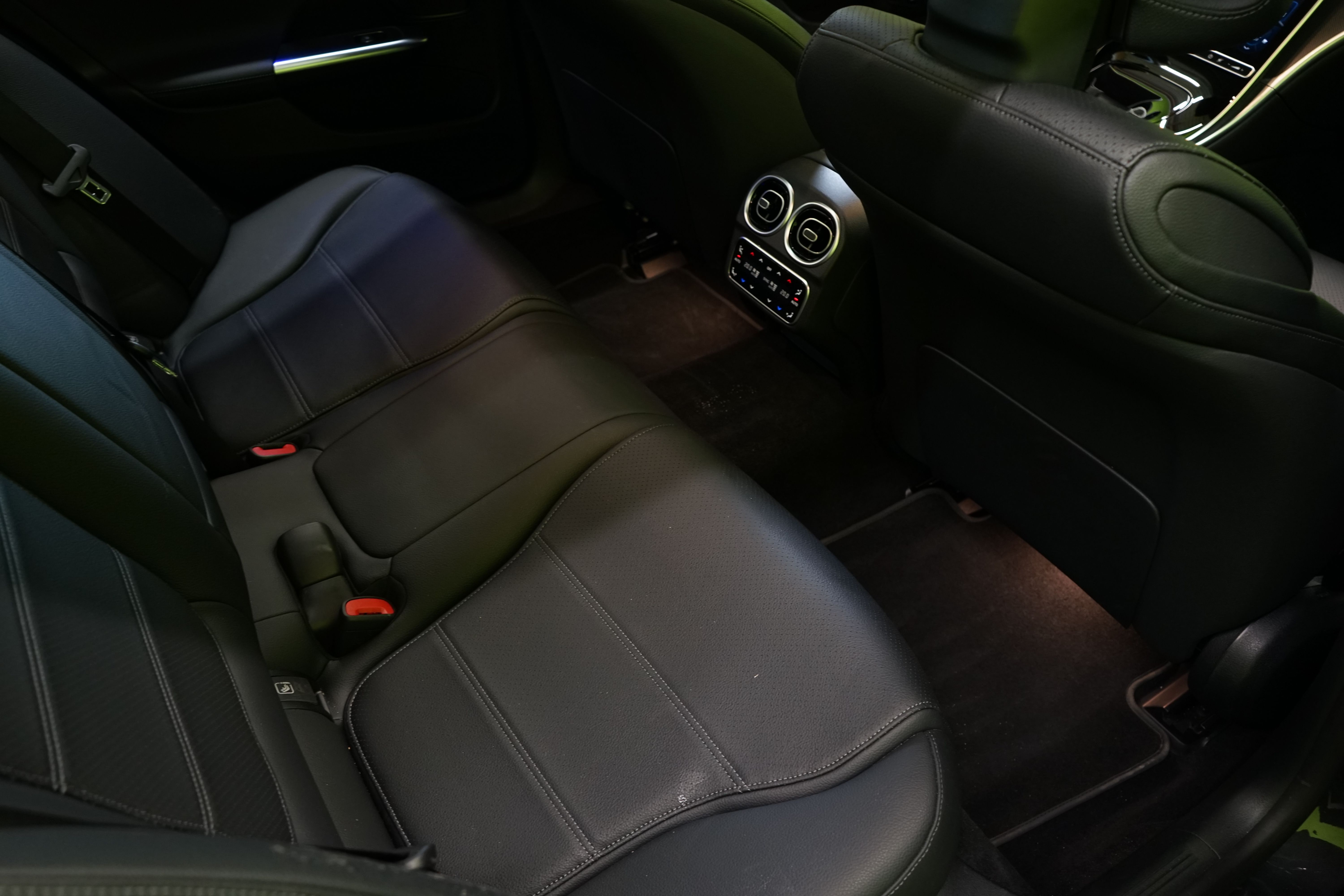 Mercedes-Benz C 2023
