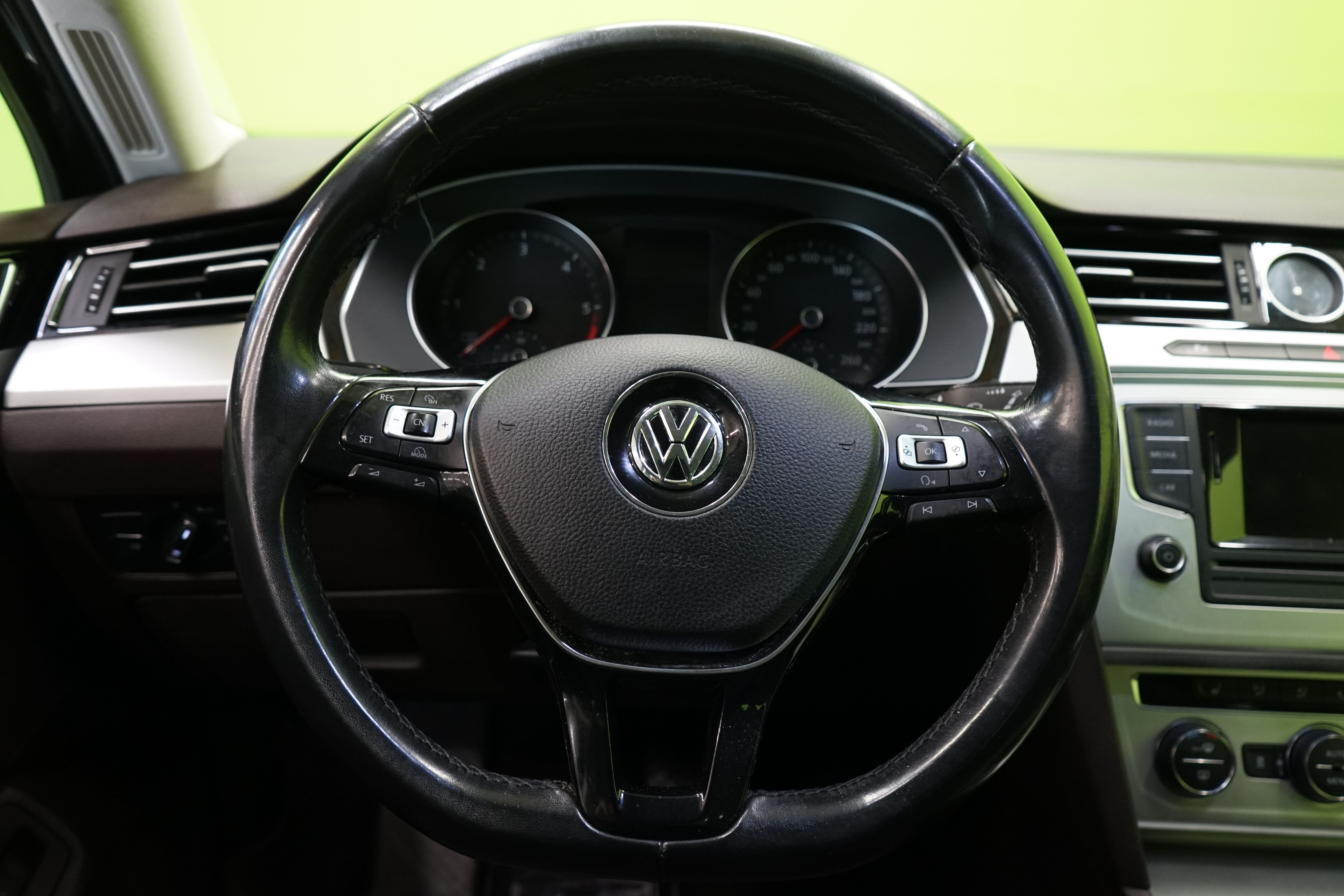 Volkswagen Passat 2016