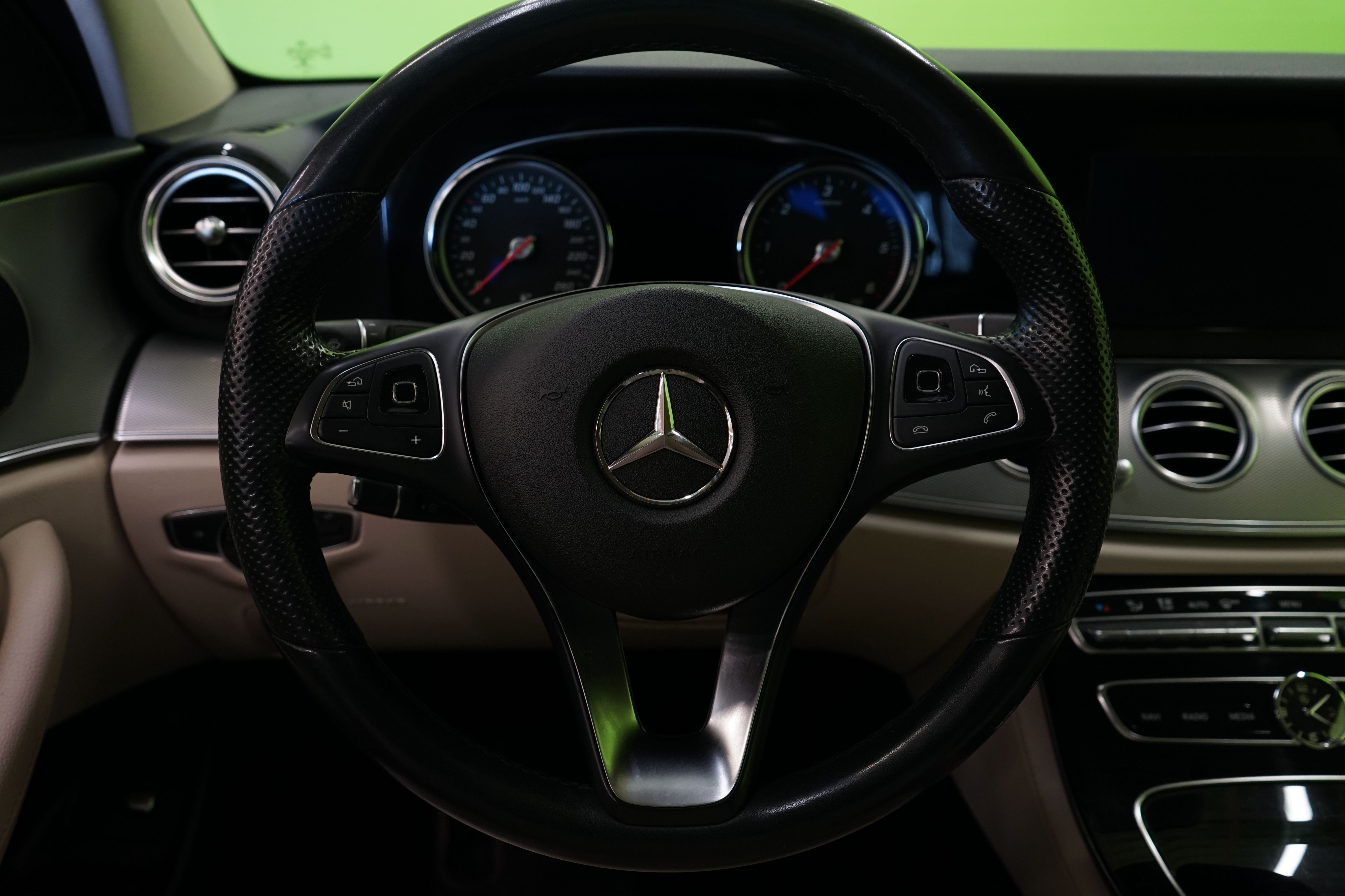 Mercedes-Benz E 2018