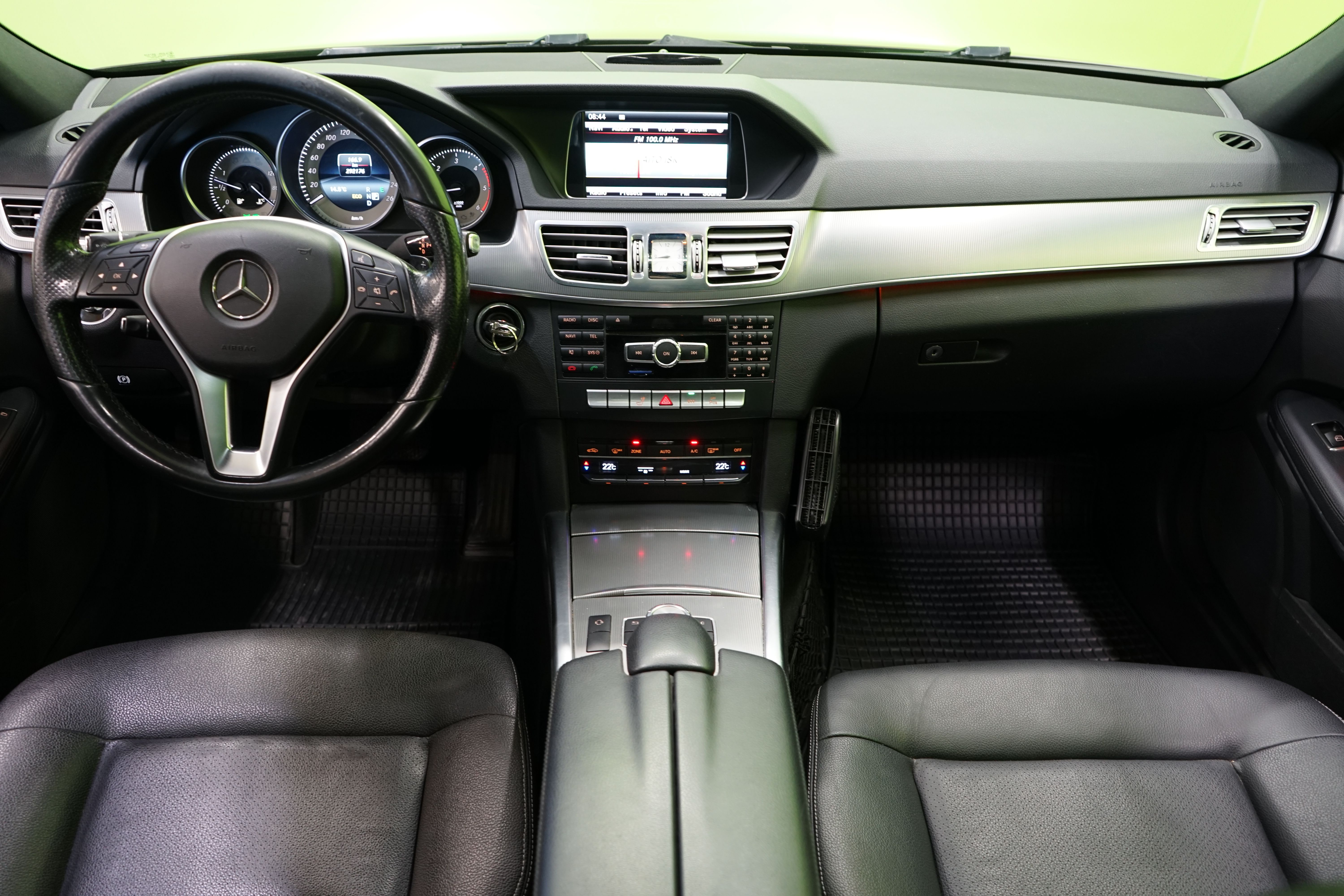 Mercedes-Benz E 2015