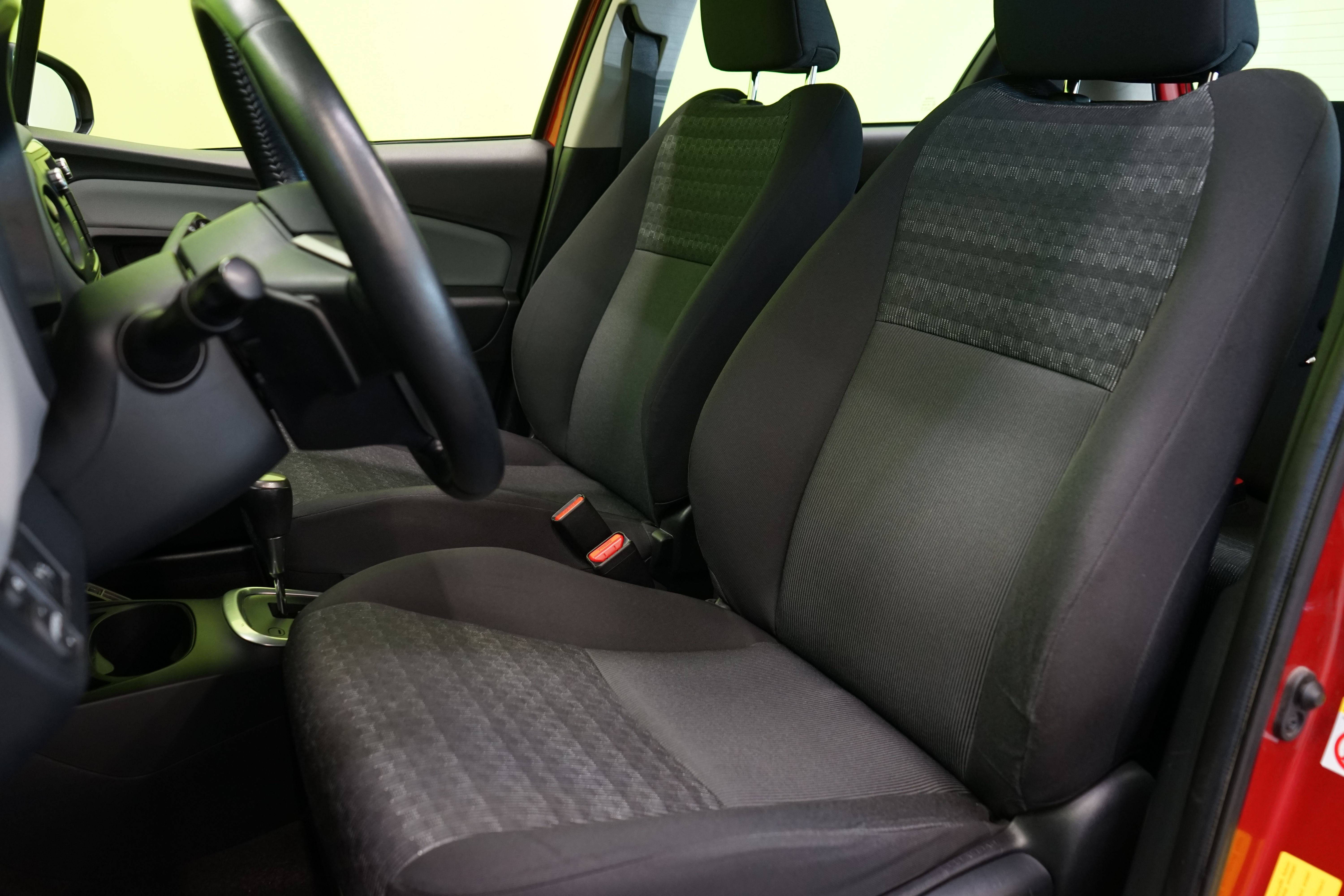 Toyota Yaris 2016