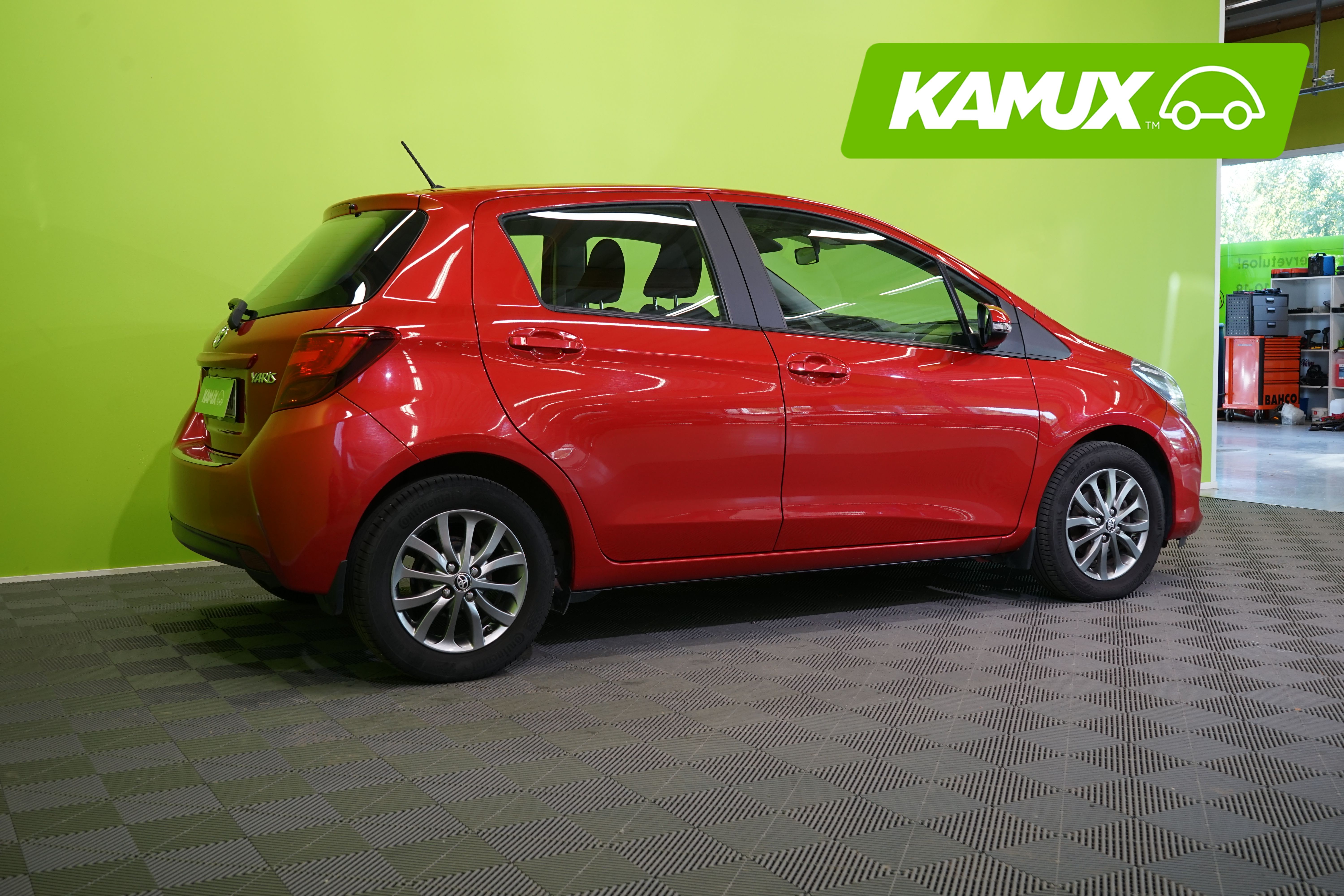 Toyota Yaris 2016