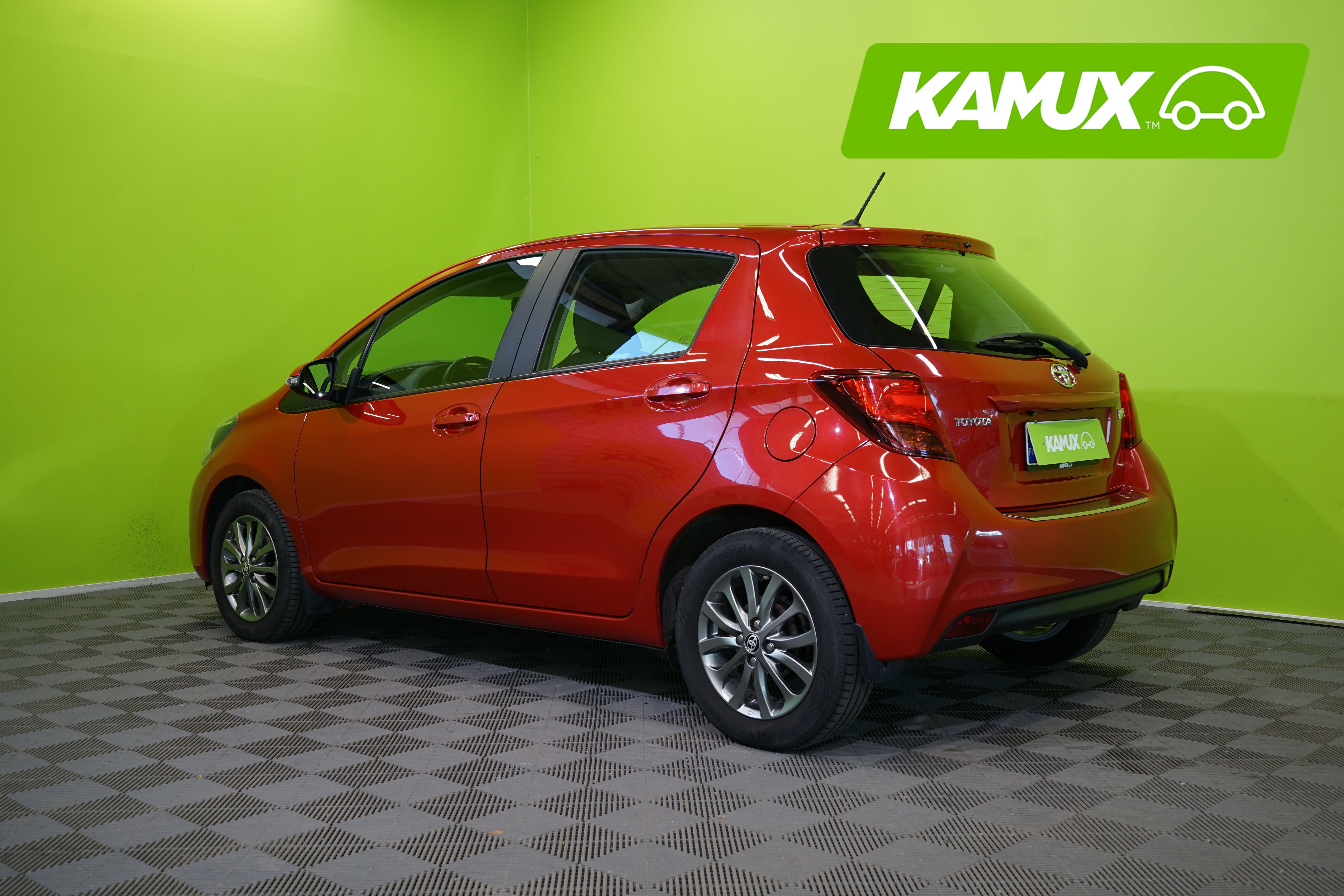 Toyota Yaris 2016