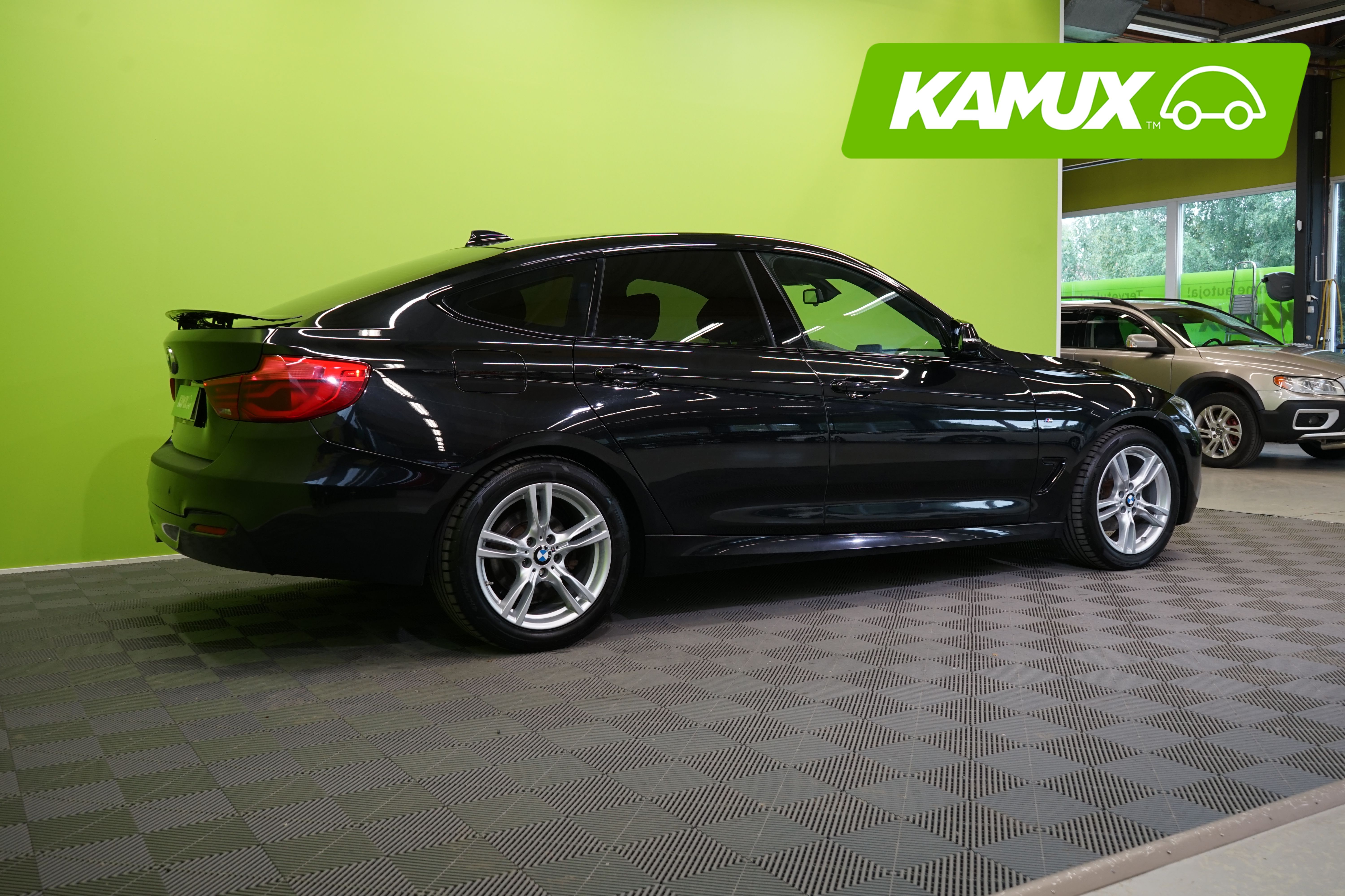 BMW 320 Gran Turismo 2017