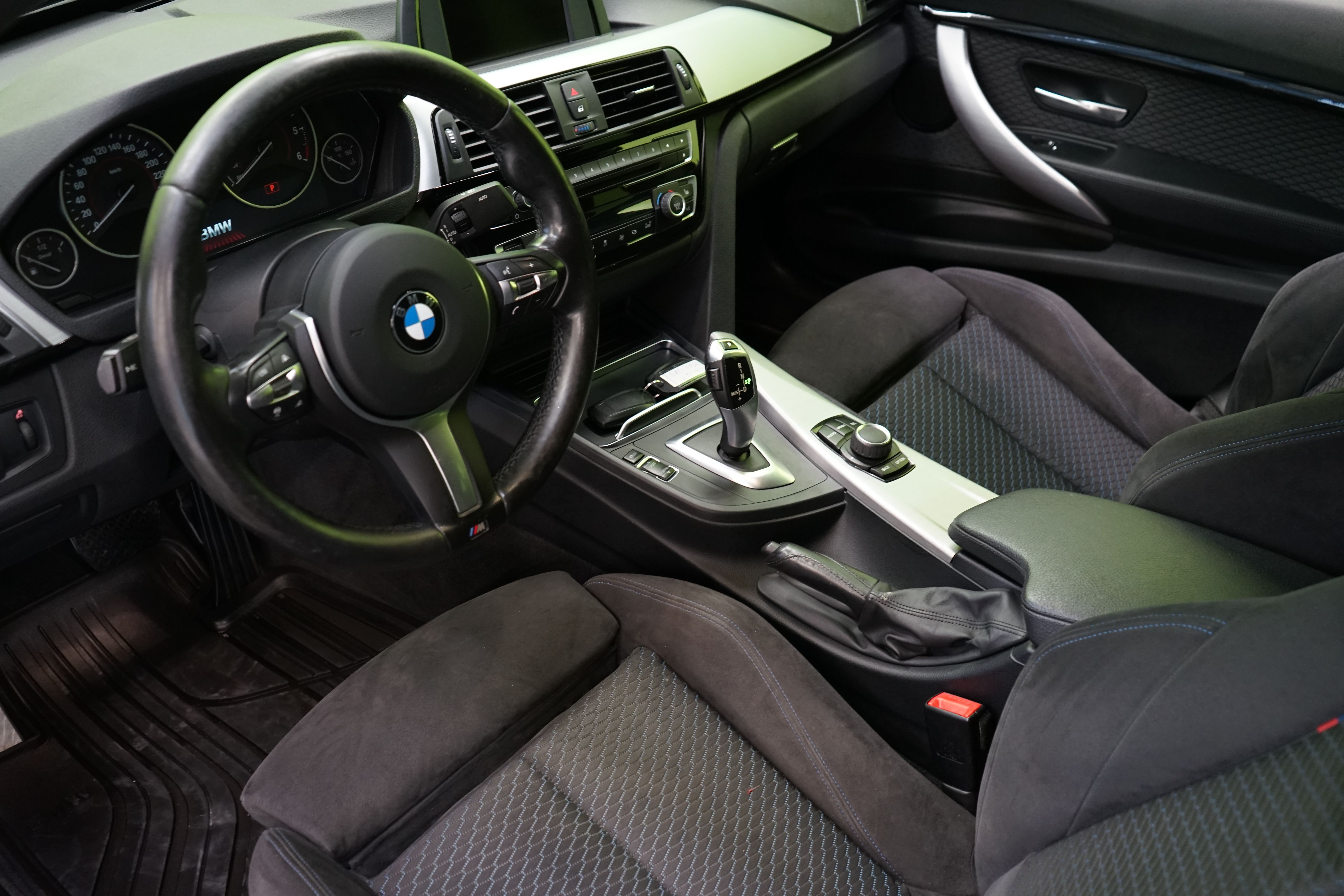 BMW 320 Gran Turismo 2017