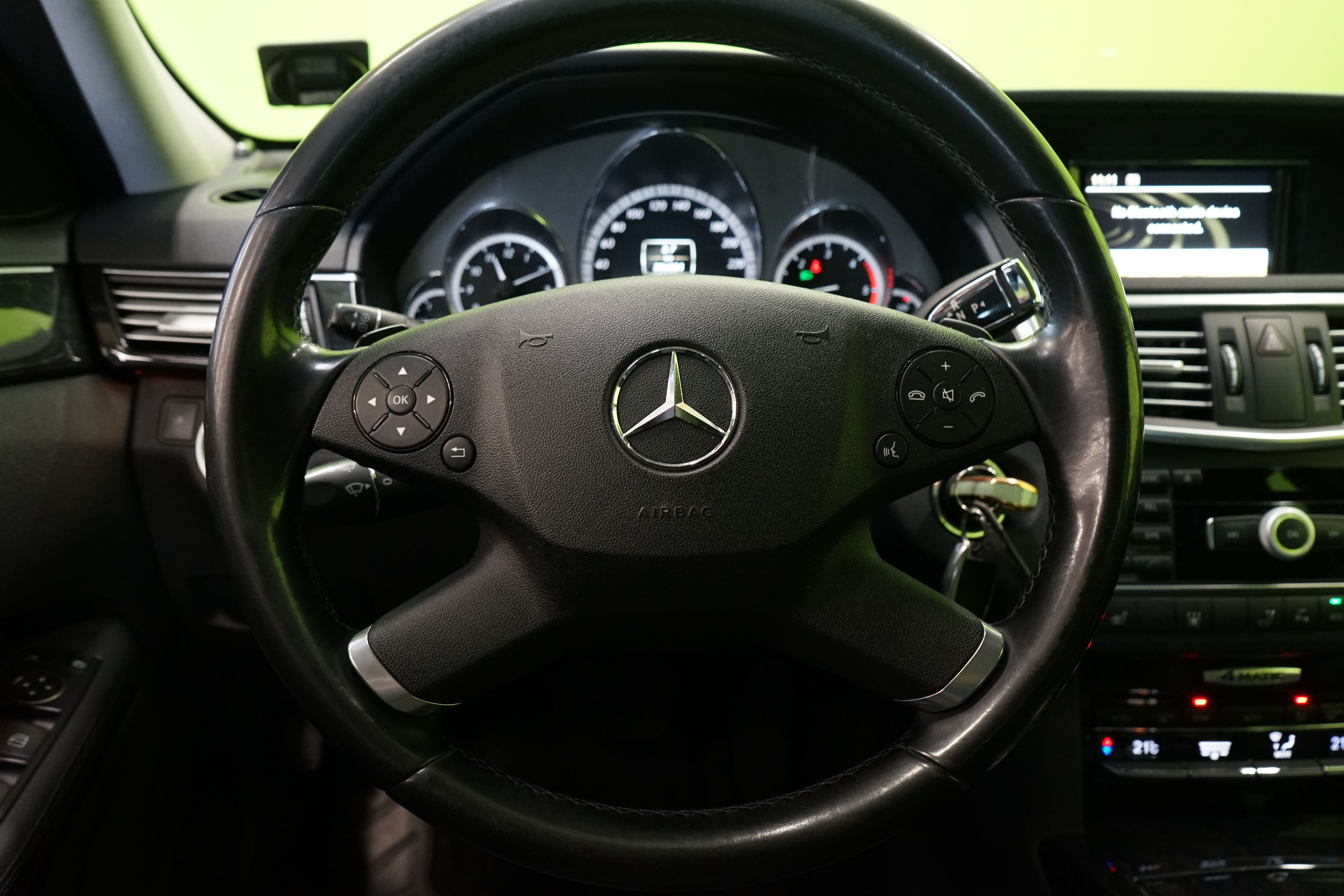 Mercedes-Benz E 2011