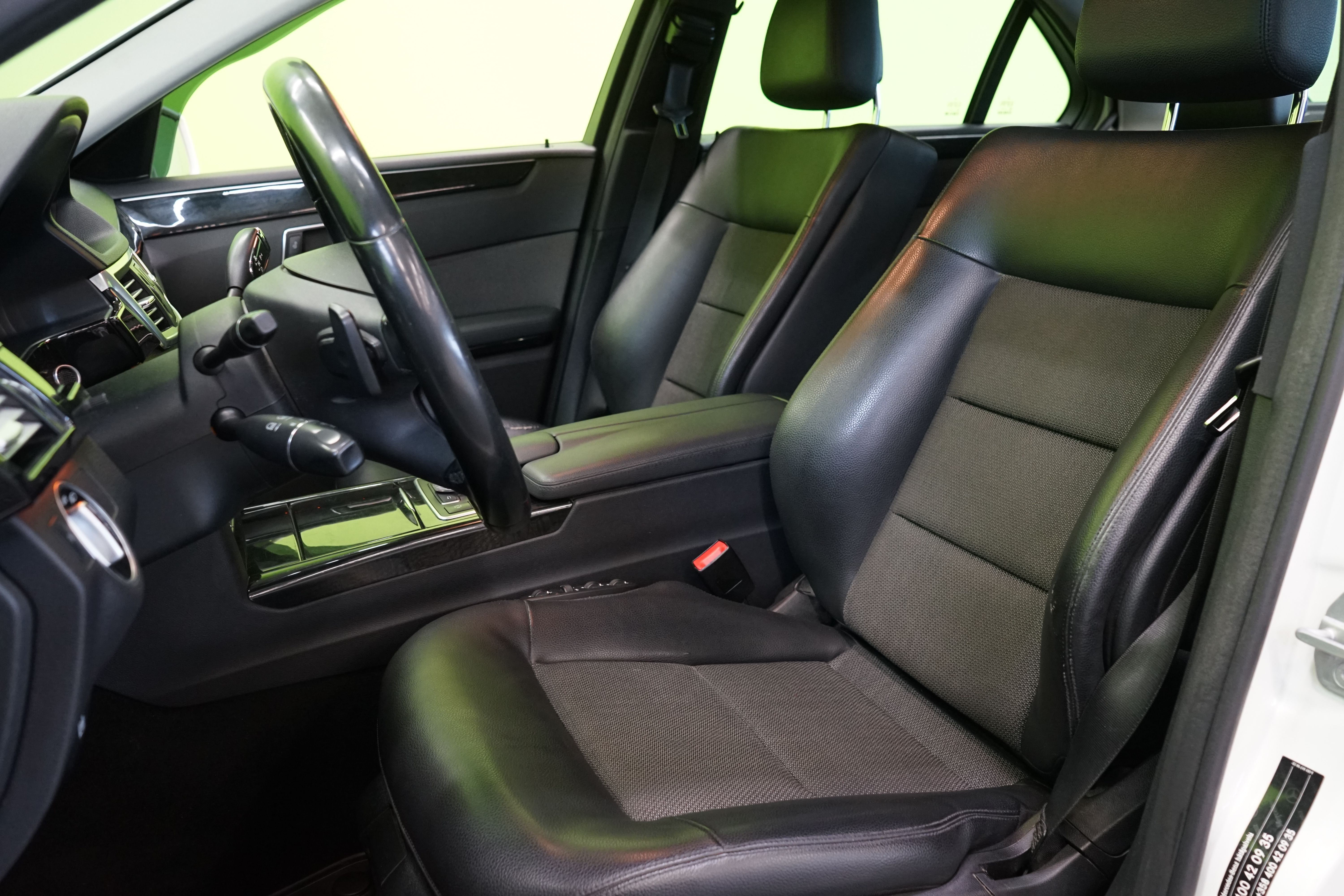 Mercedes-Benz E 2011