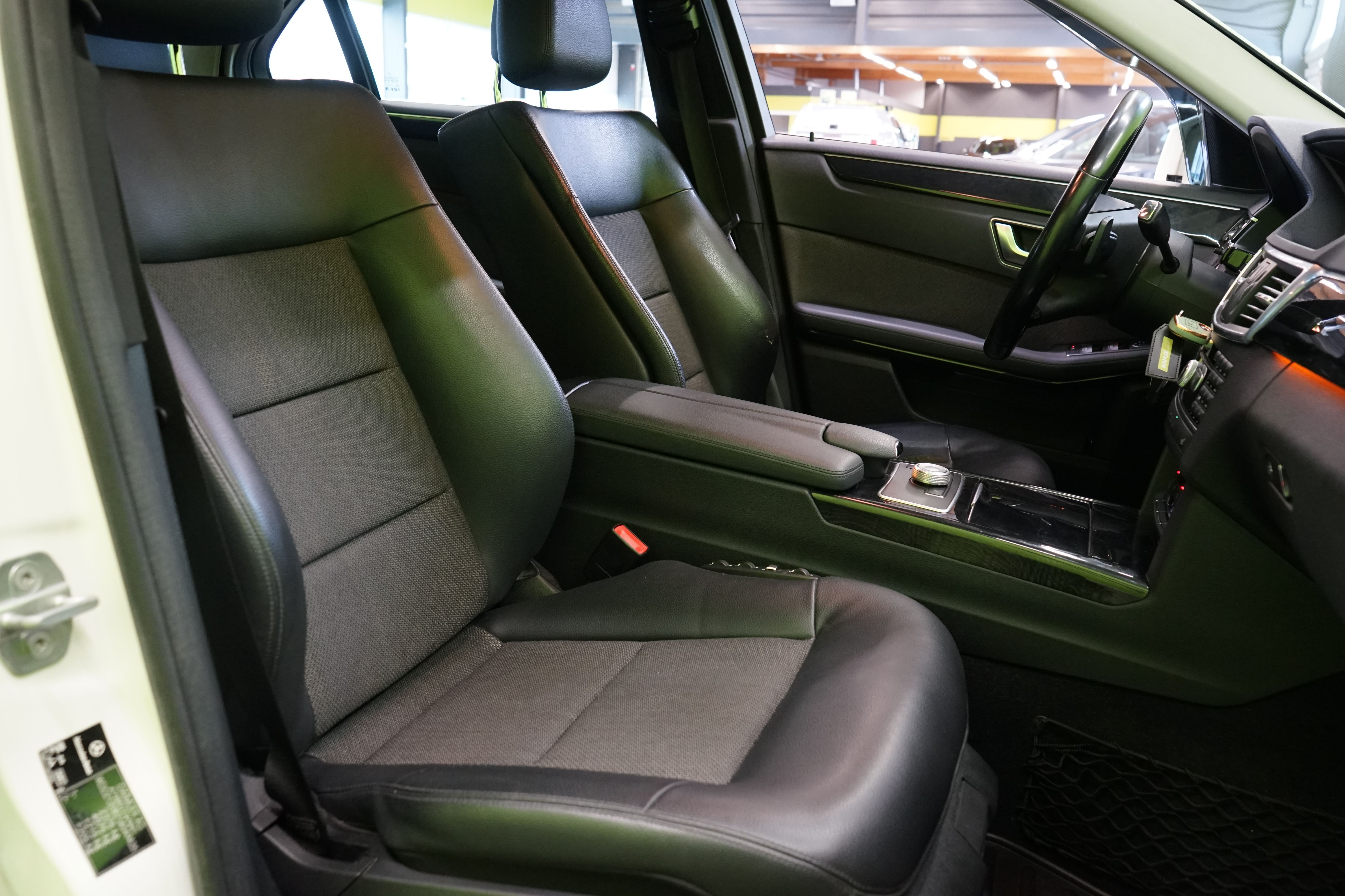 Mercedes-Benz E 2011