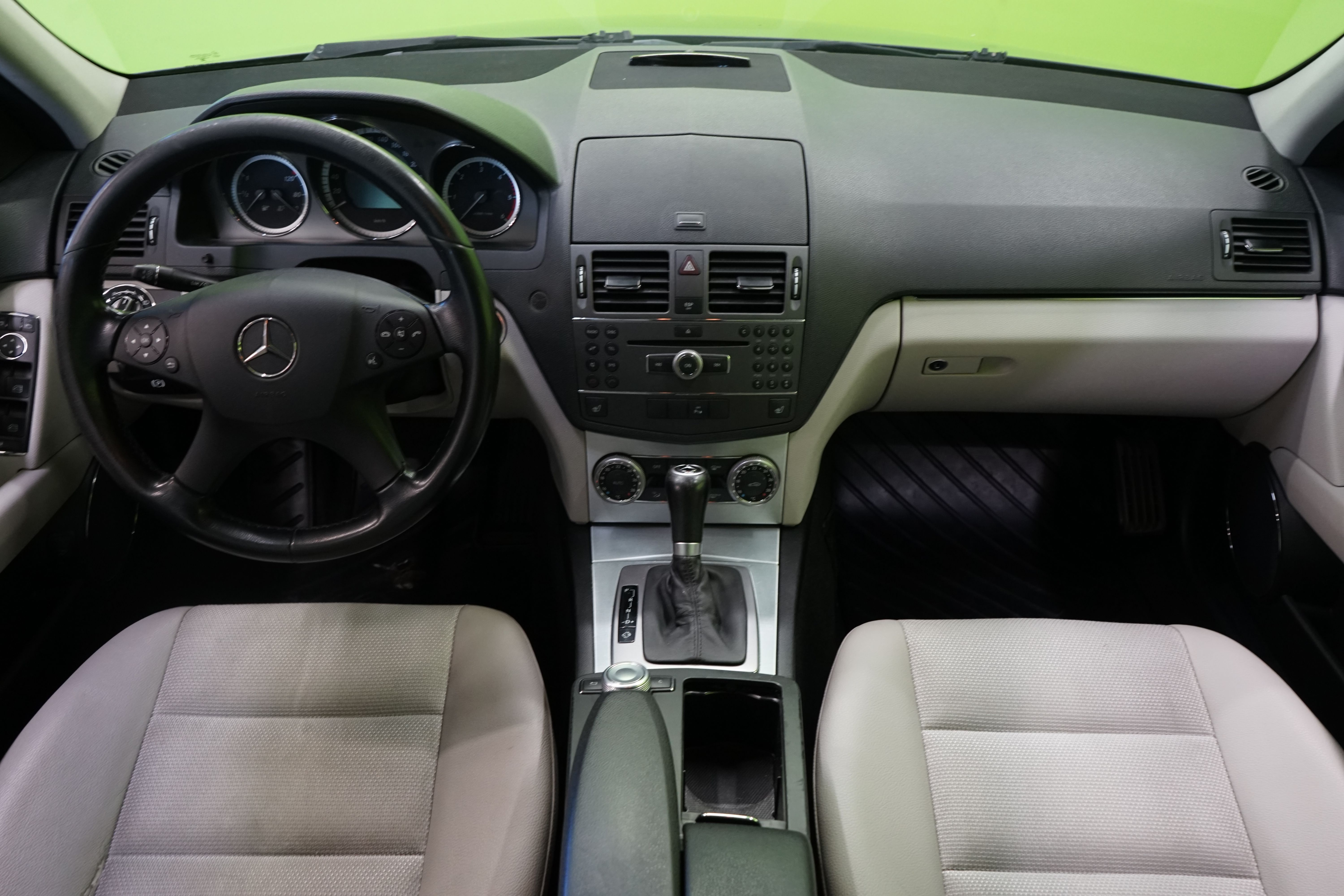 Mercedes-Benz C 2010