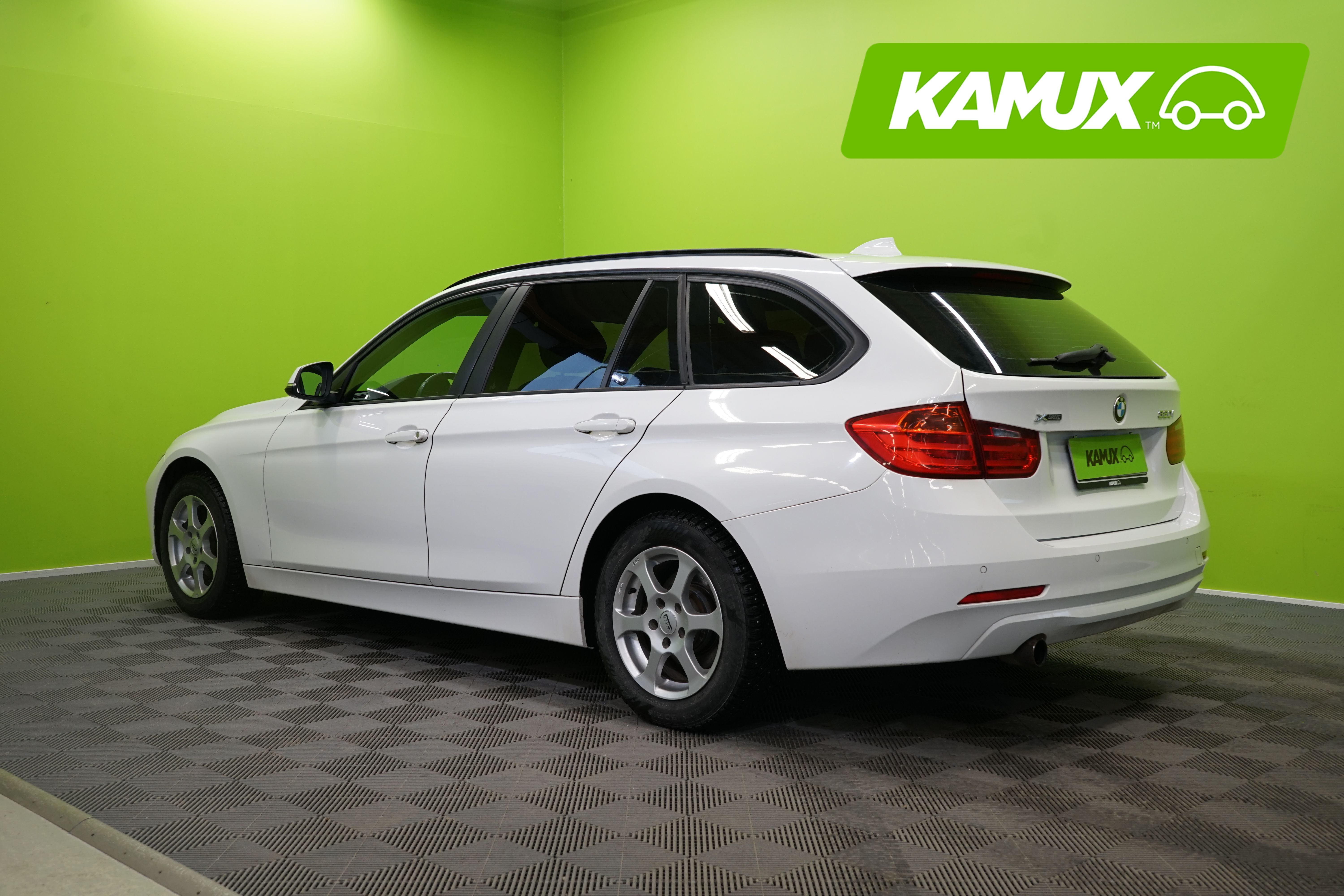 BMW 320 2014
