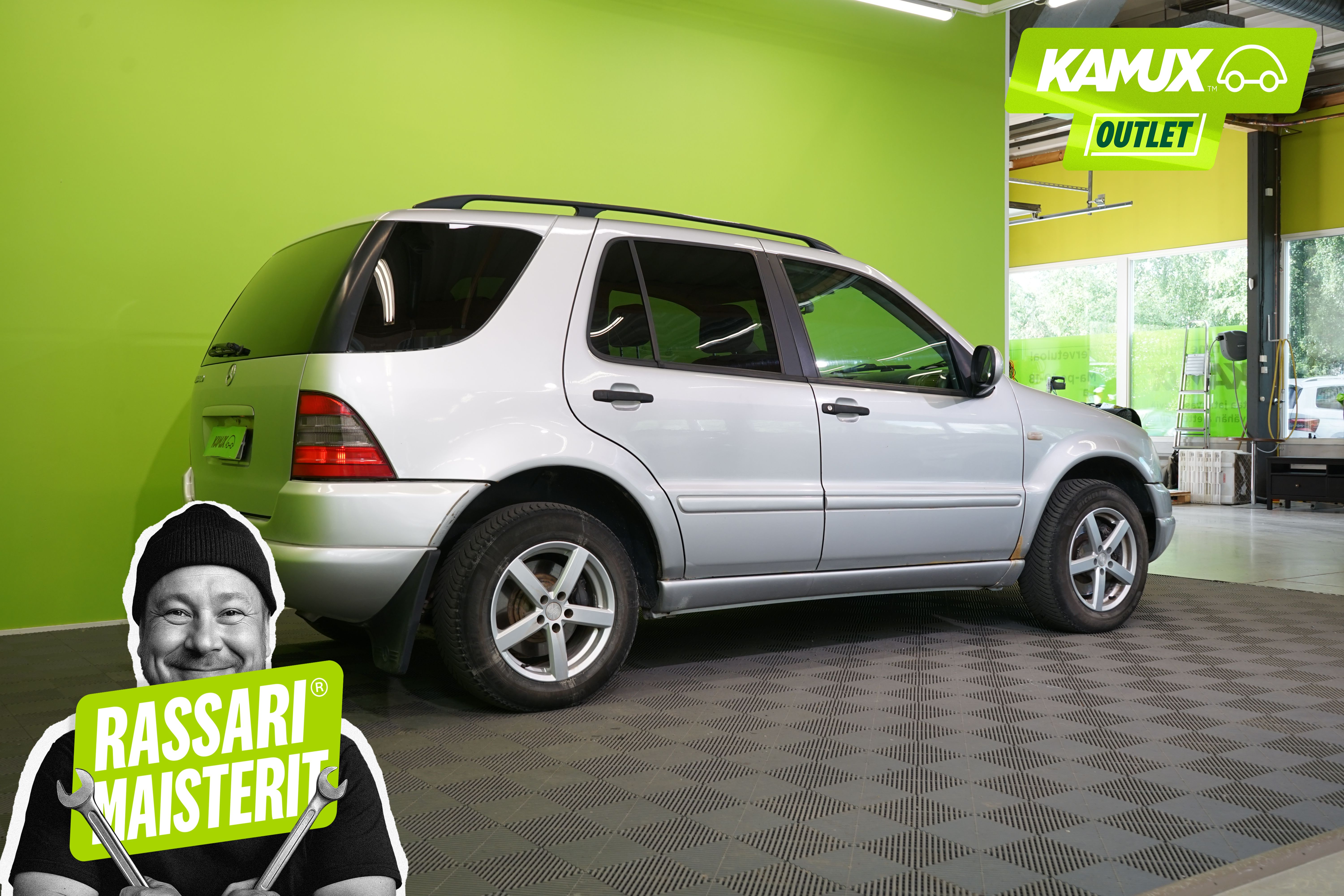 Mercedes-Benz ML 2000