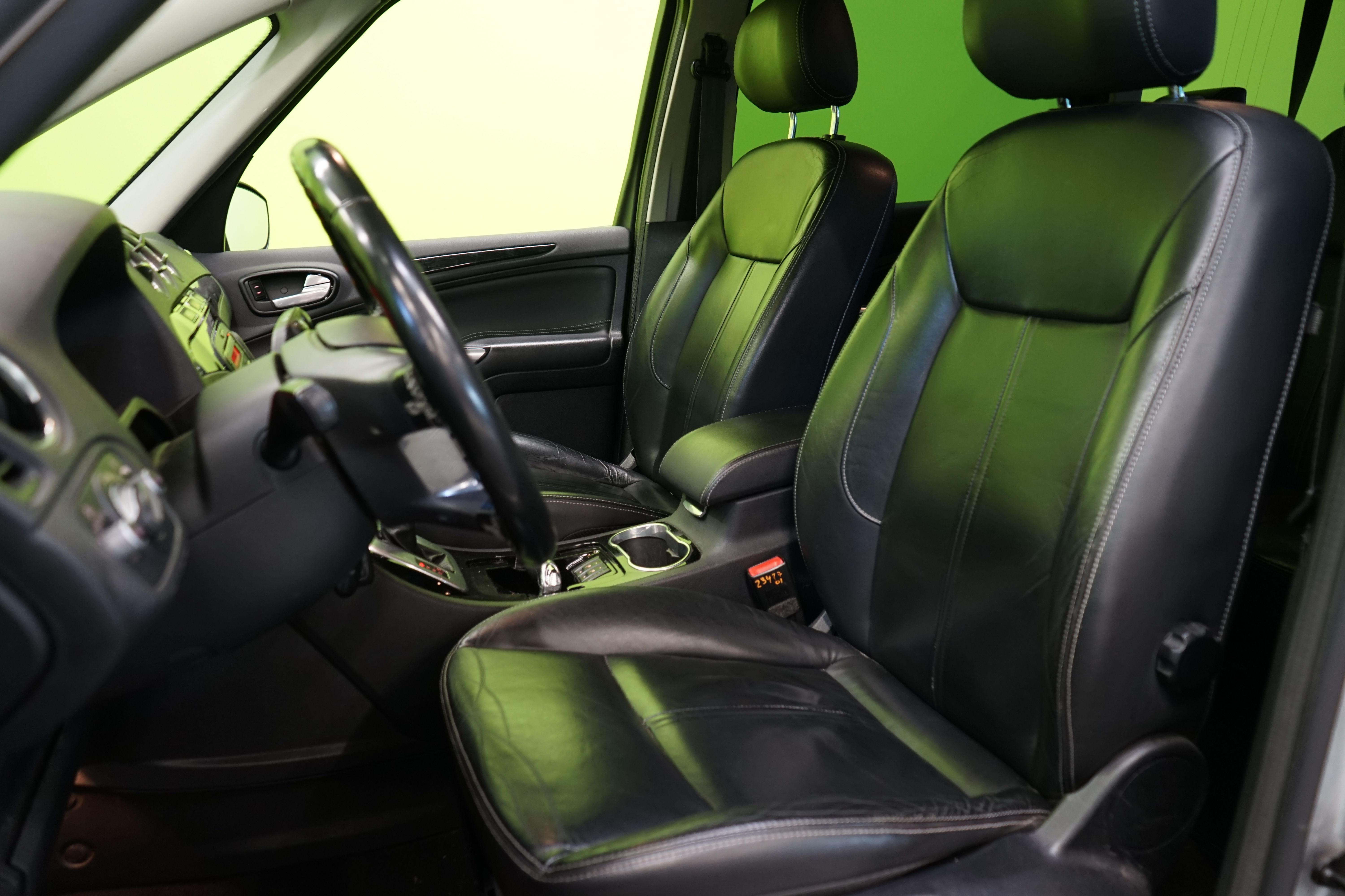 Ford Galaxy 2010
