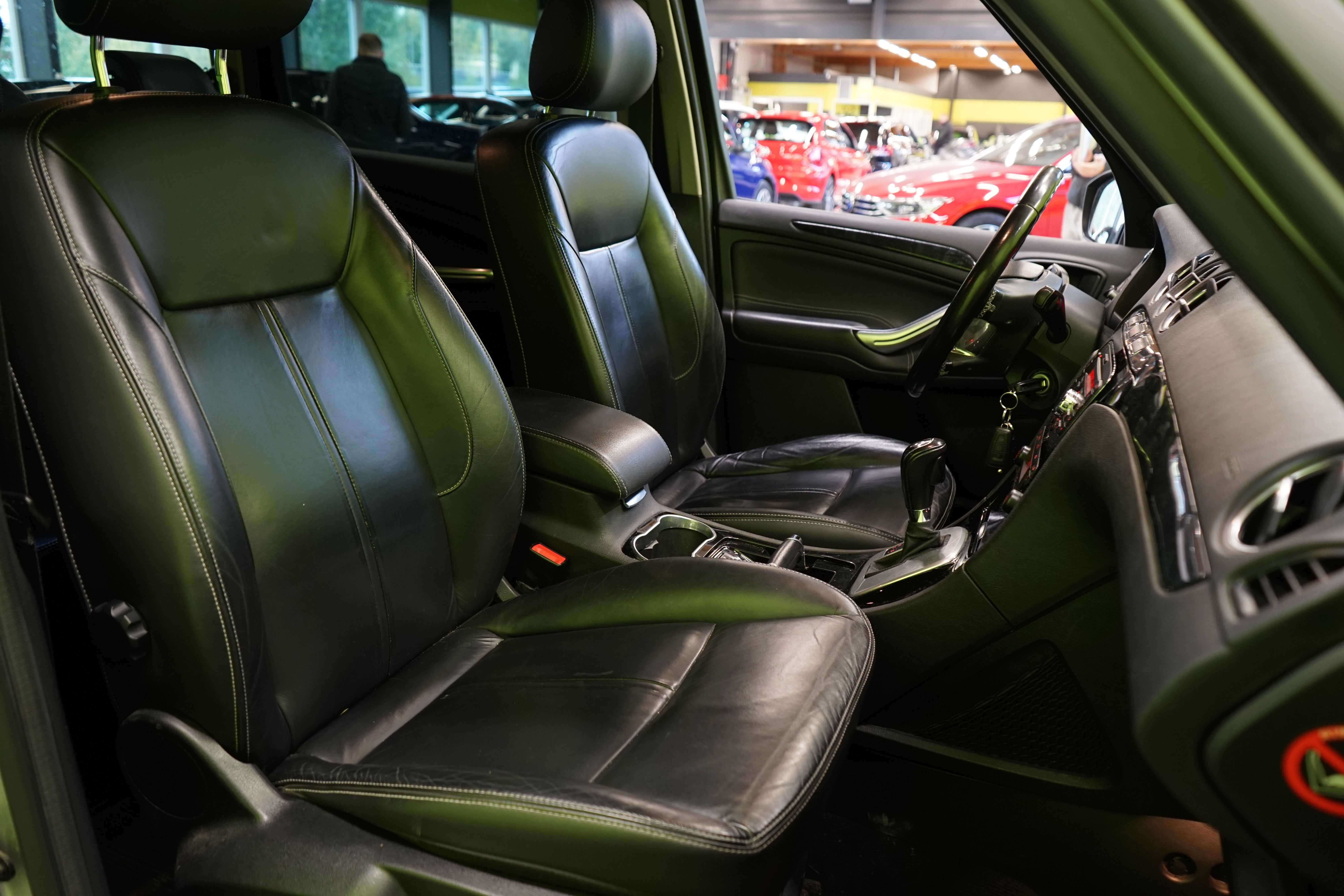Ford Galaxy 2010