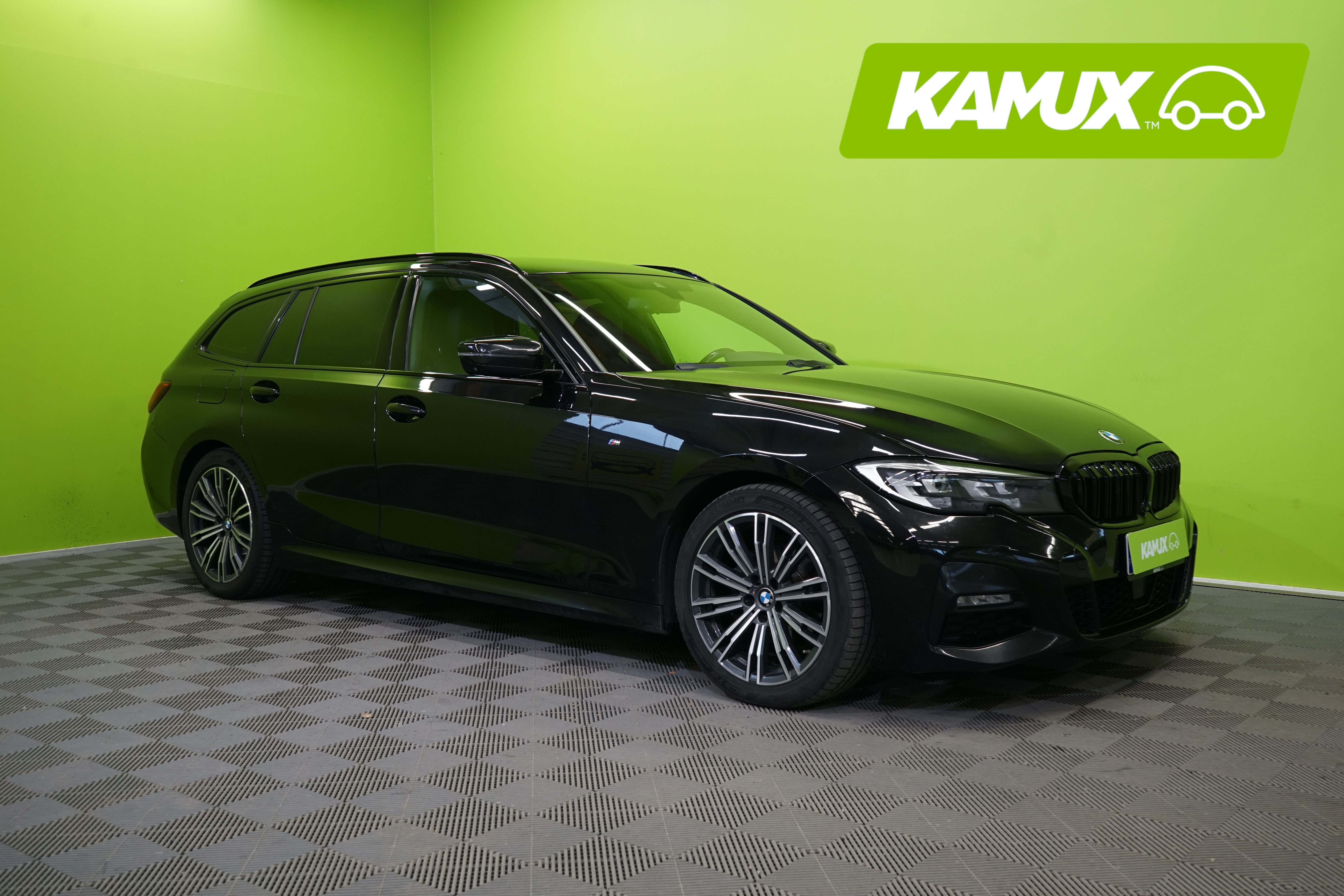 BMW 318 2021