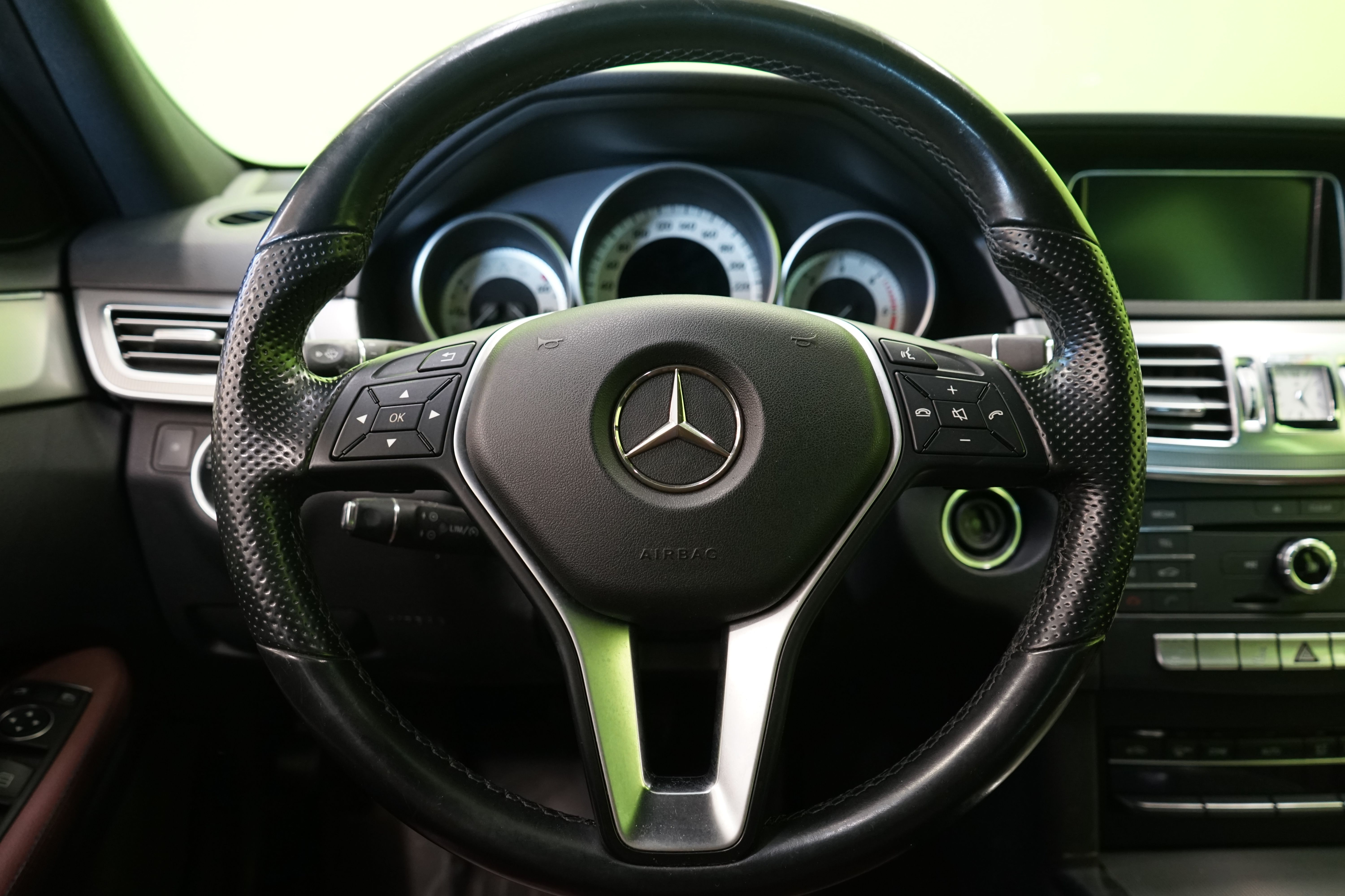 Mercedes-Benz E 2016