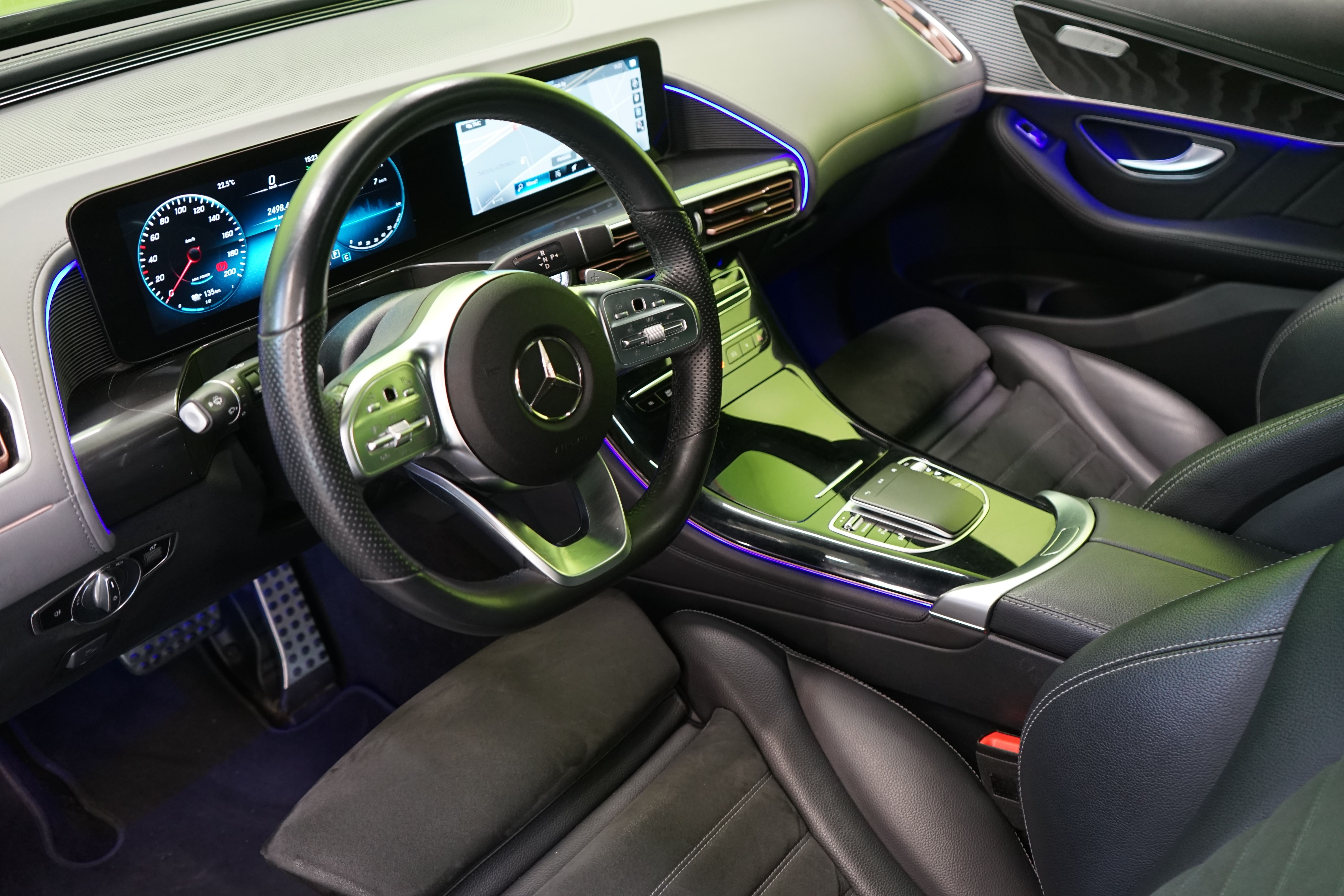 Mercedes-Benz EQC 2021