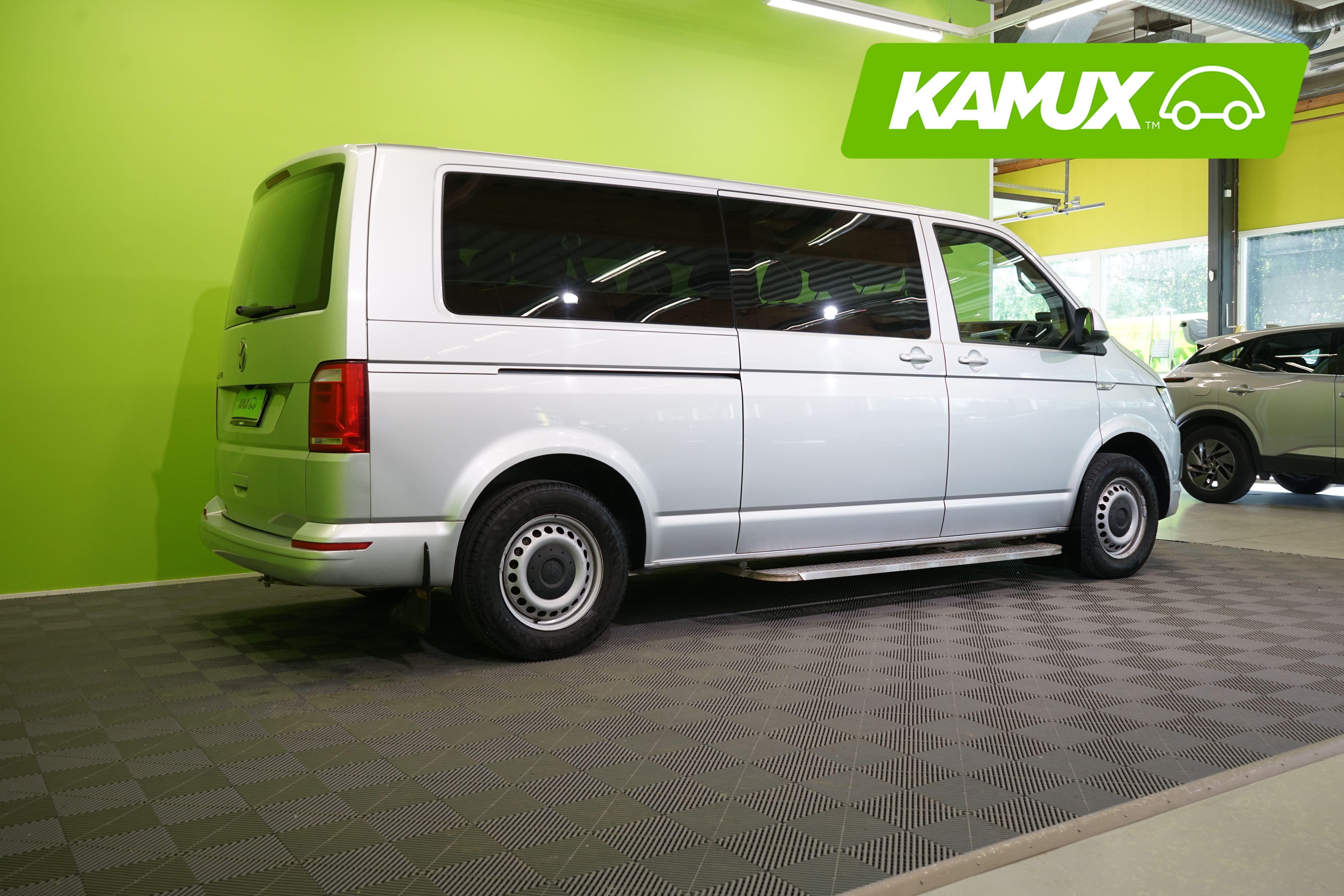 Volkswagen Caravelle 2019