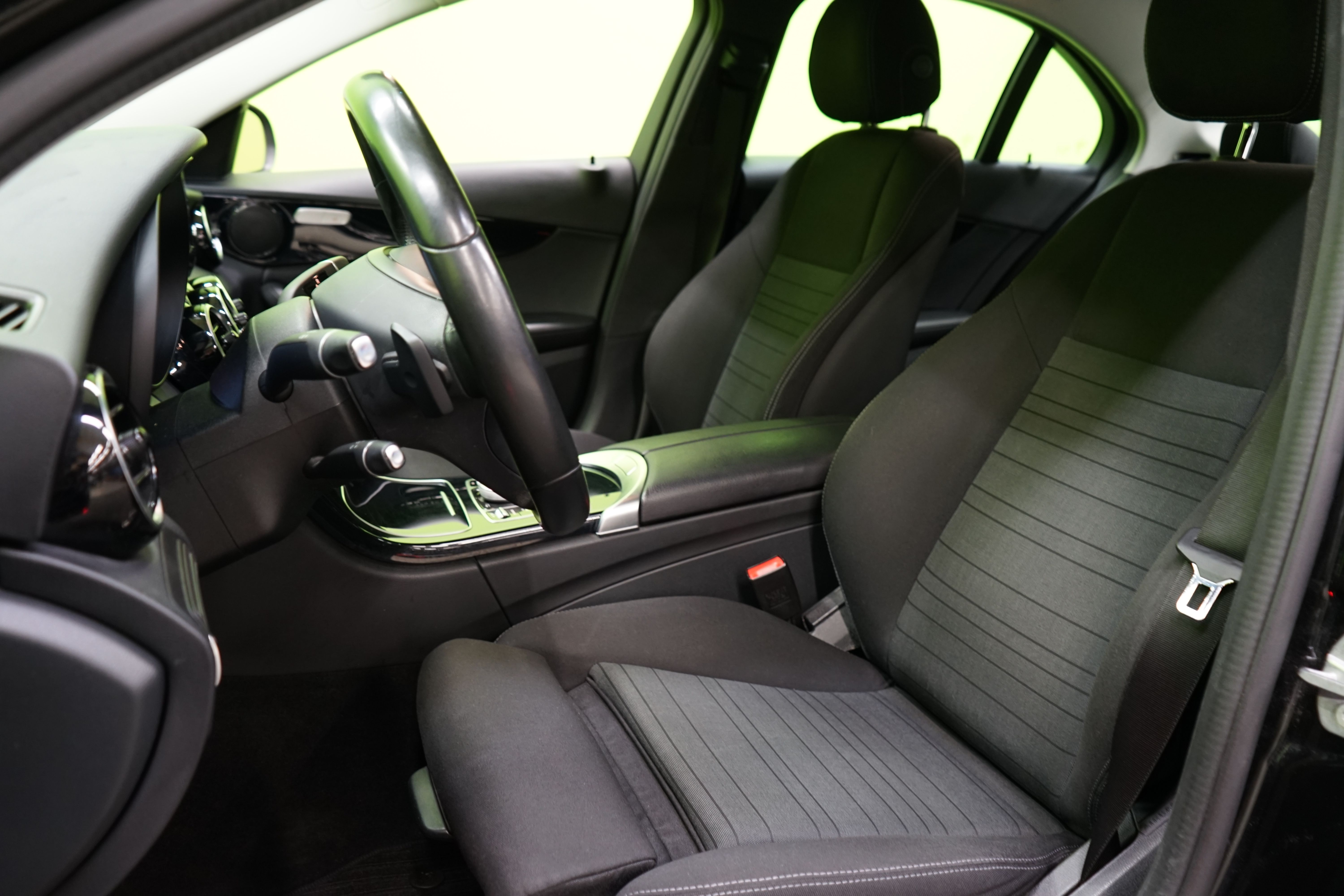 Mercedes-Benz C 2016