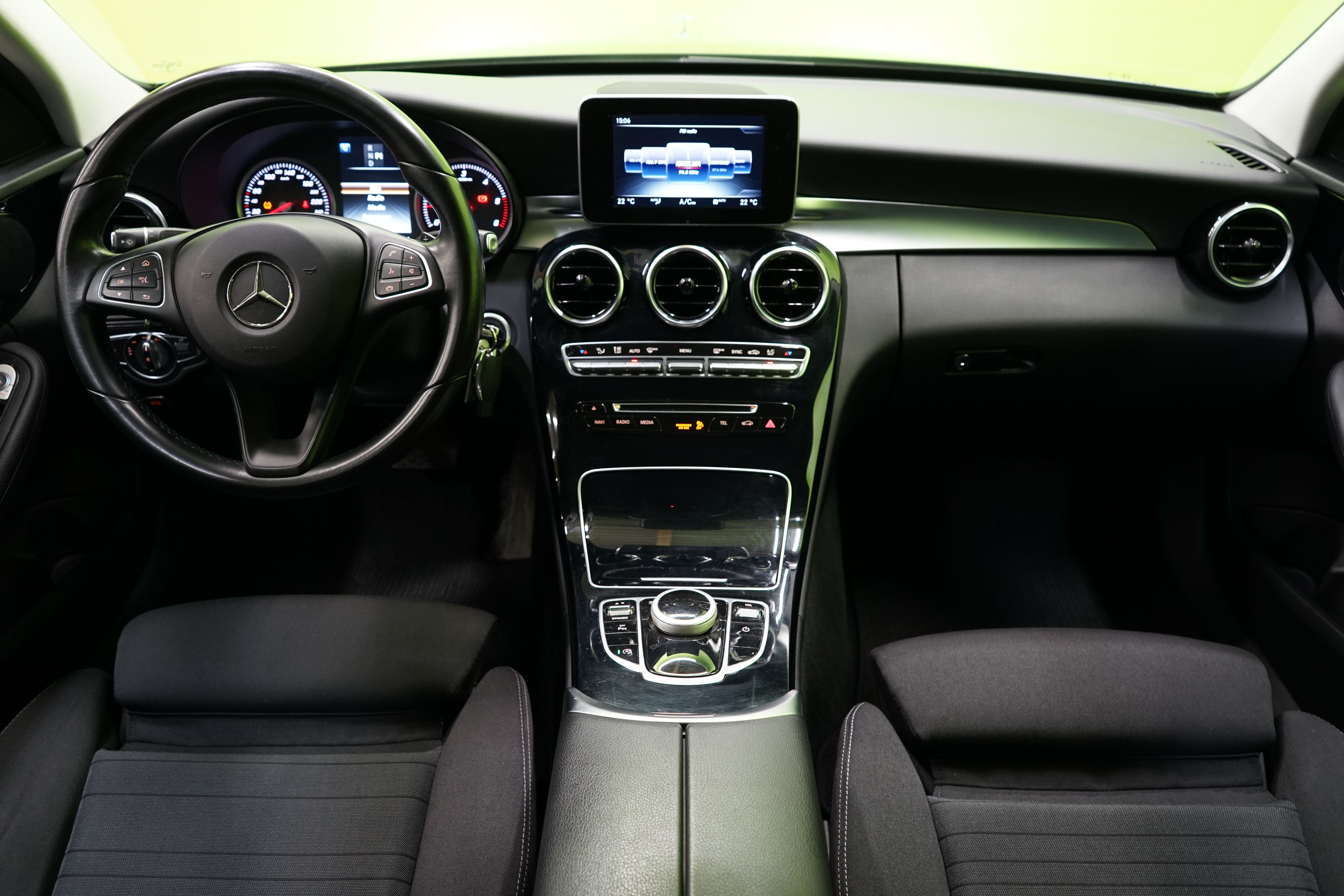 Mercedes-Benz C 2016