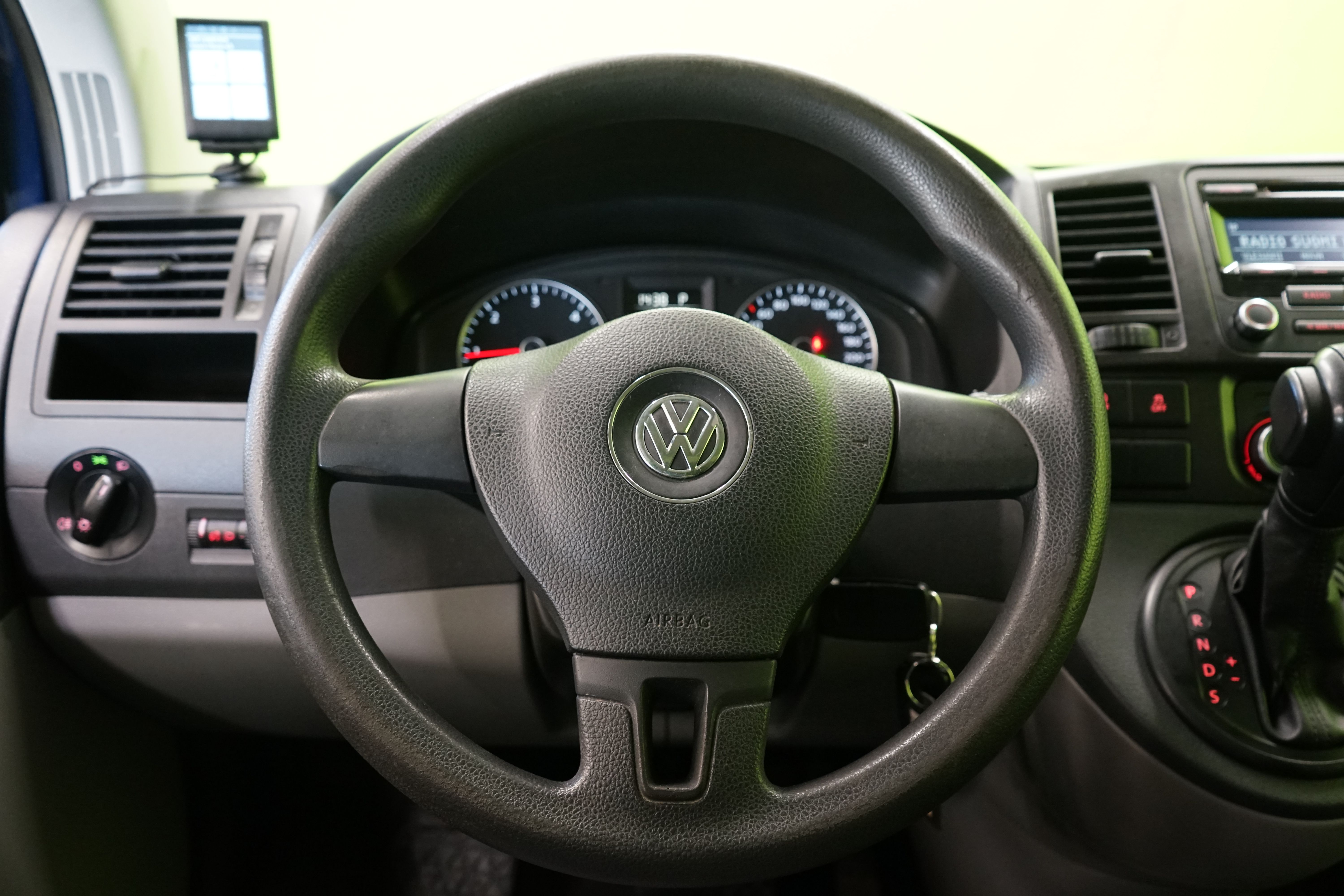 Volkswagen Caravelle 2013