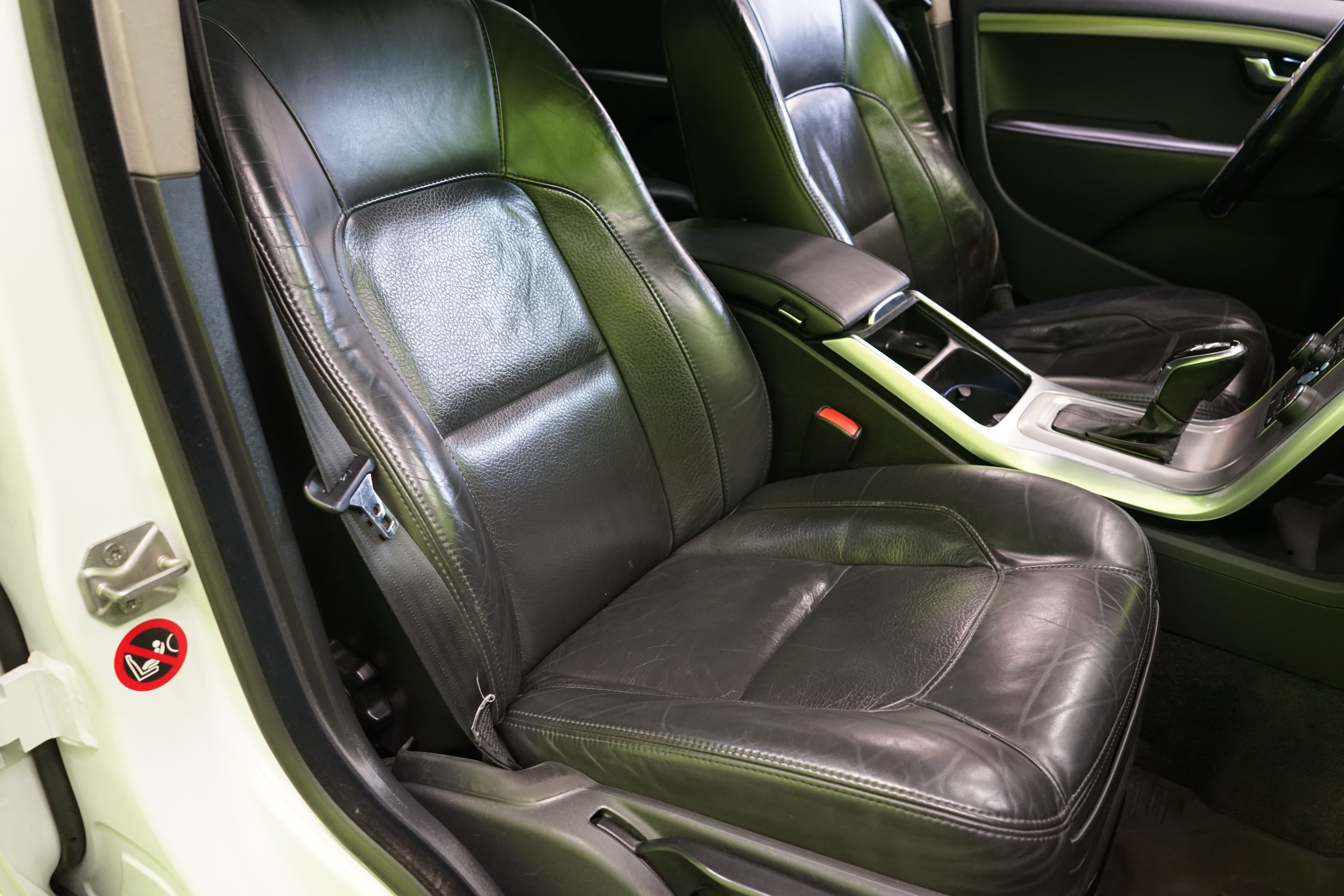 Volvo V70 2014