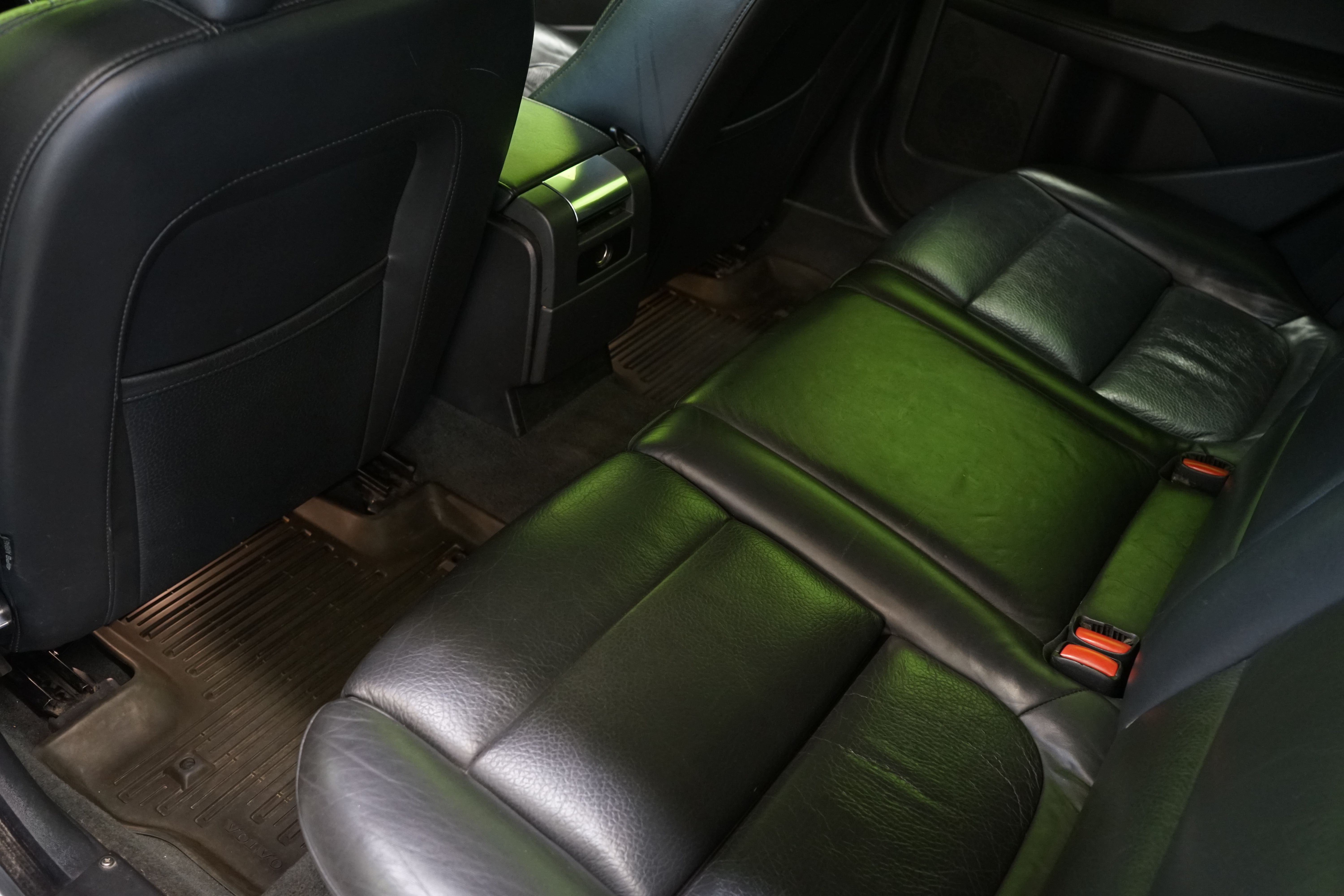 Volvo V70 2014
