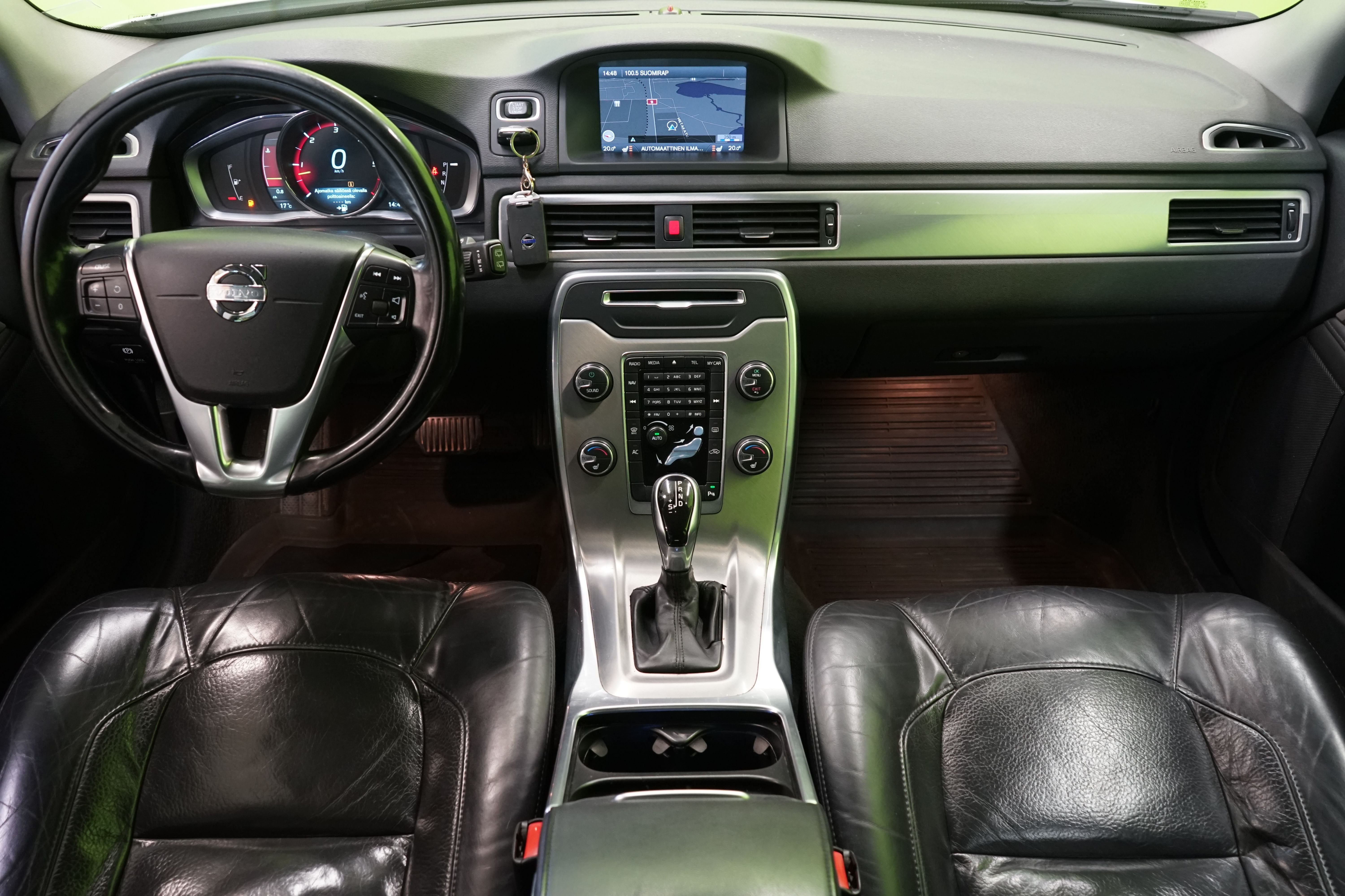 Volvo V70 2014