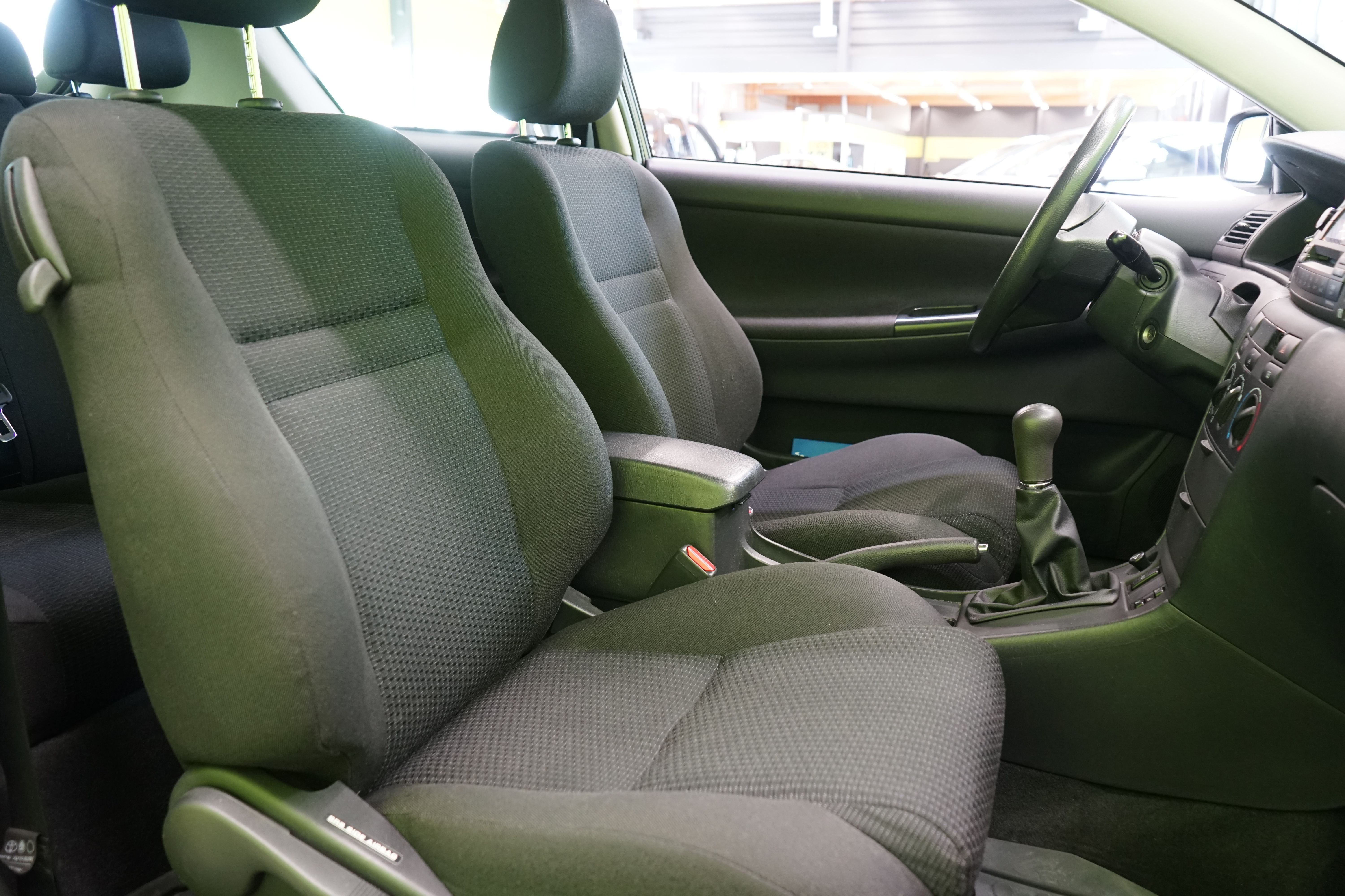 Toyota Corolla 2004