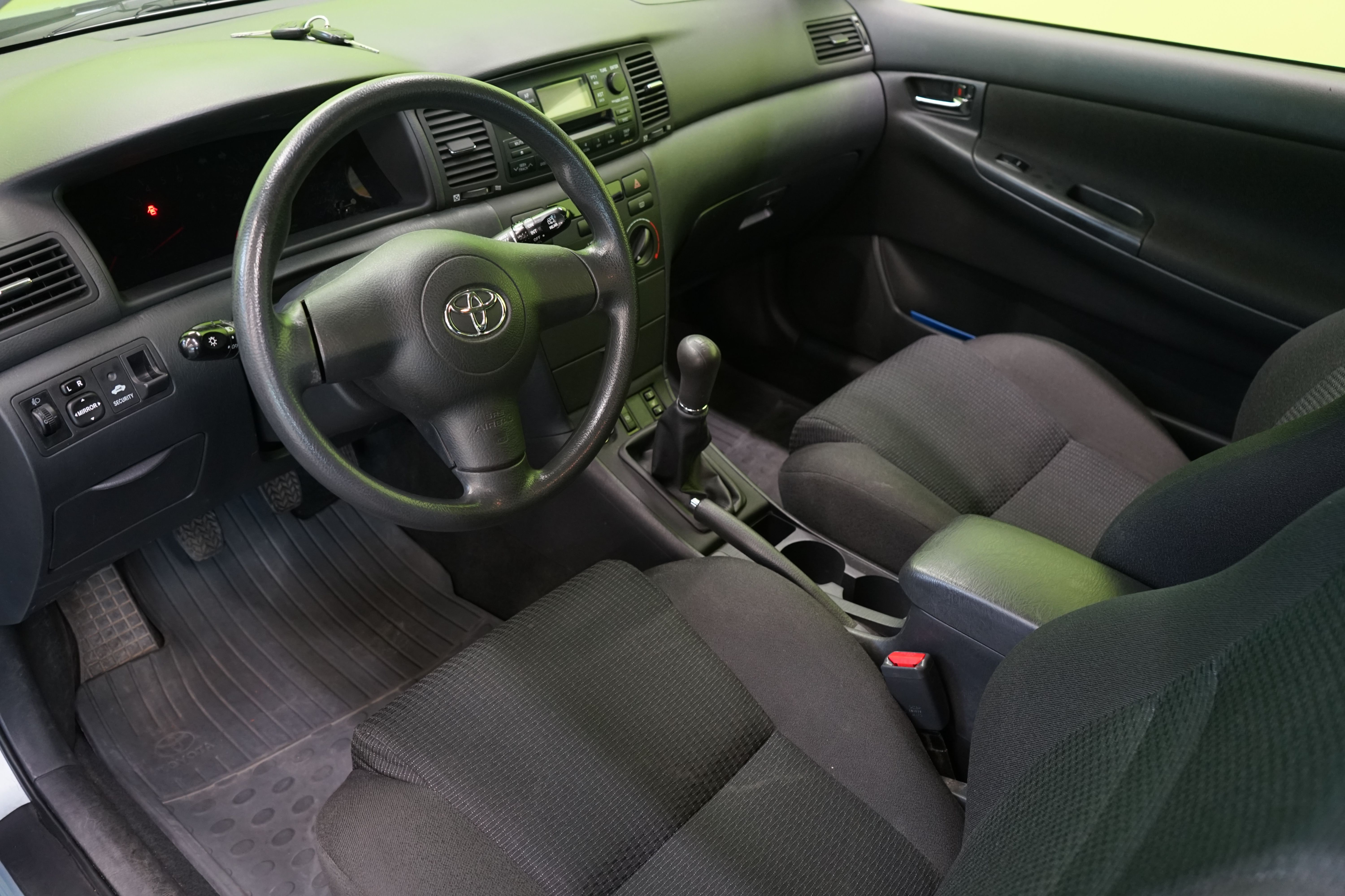 Toyota Corolla 2004
