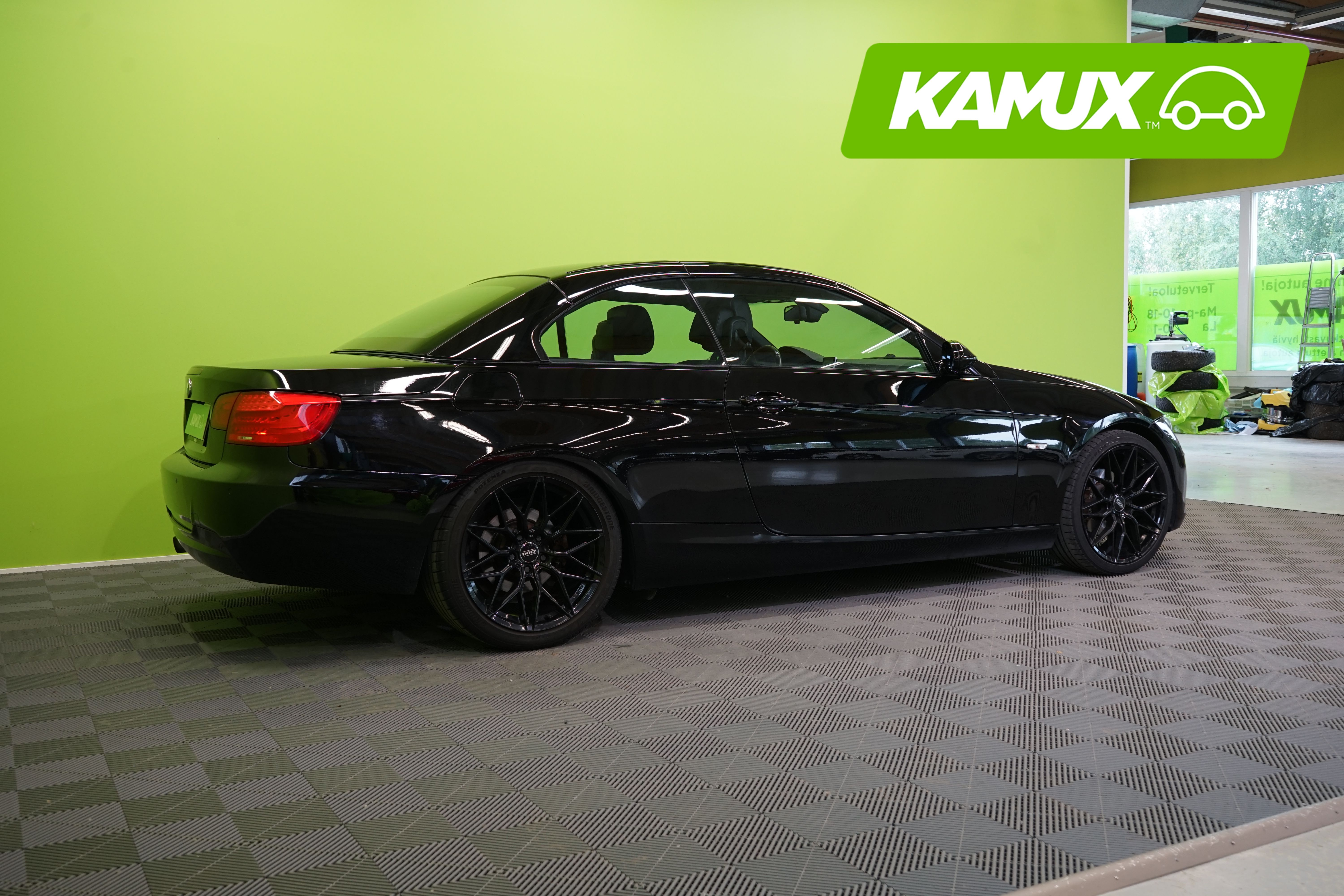 BMW 320 2008