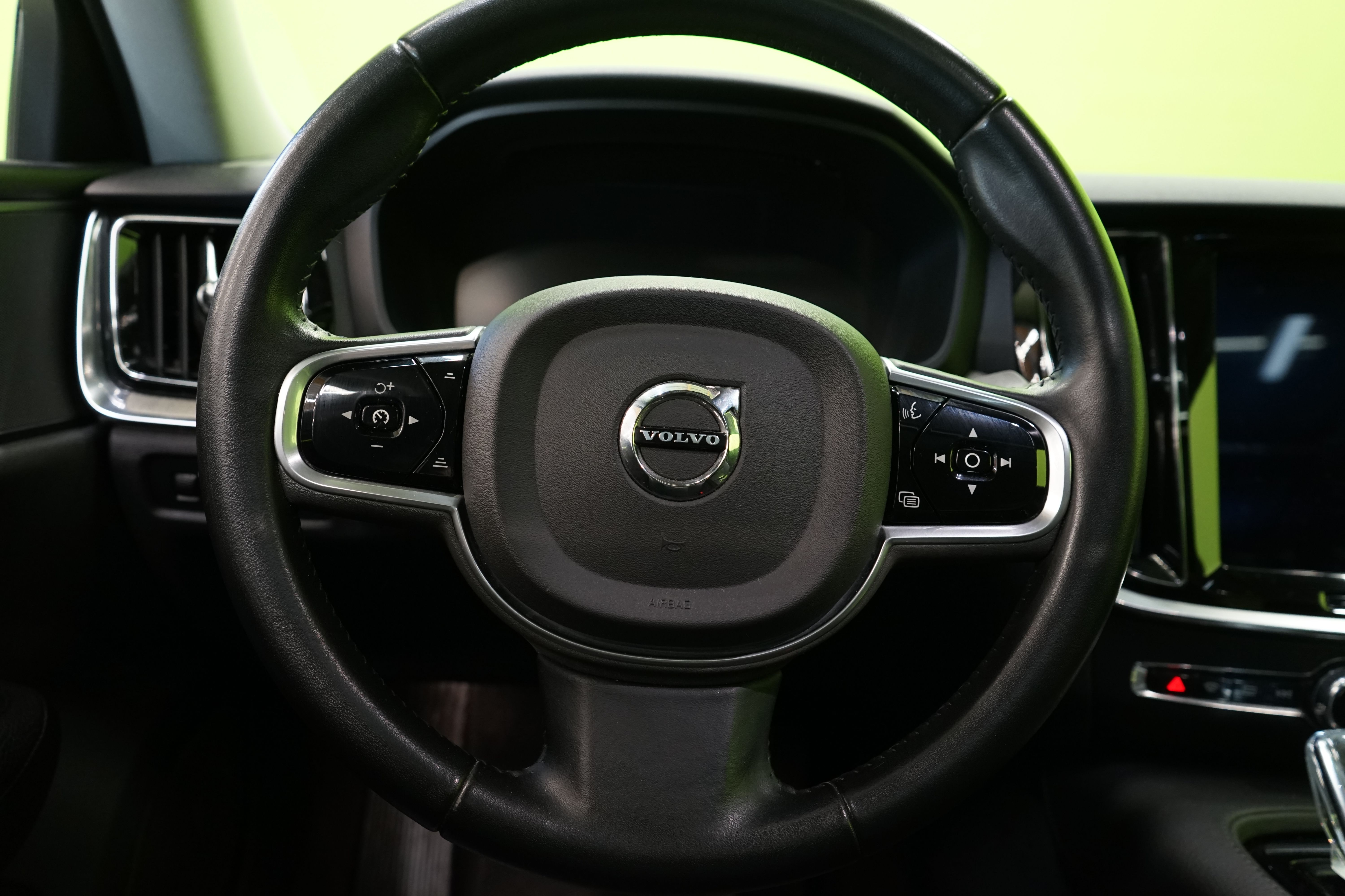 Volvo S60 2020
