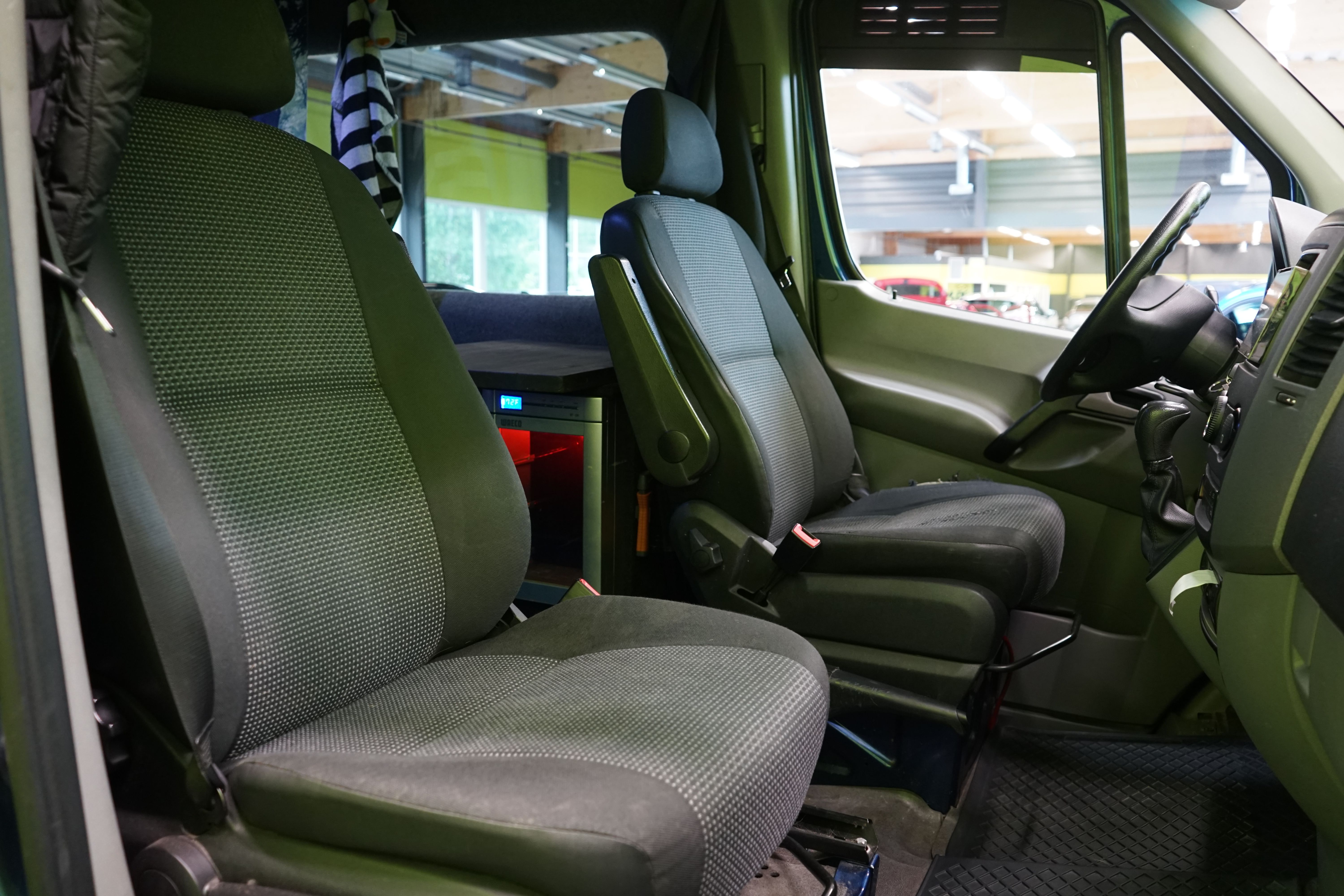 Mercedes-Benz Sprinter 2011