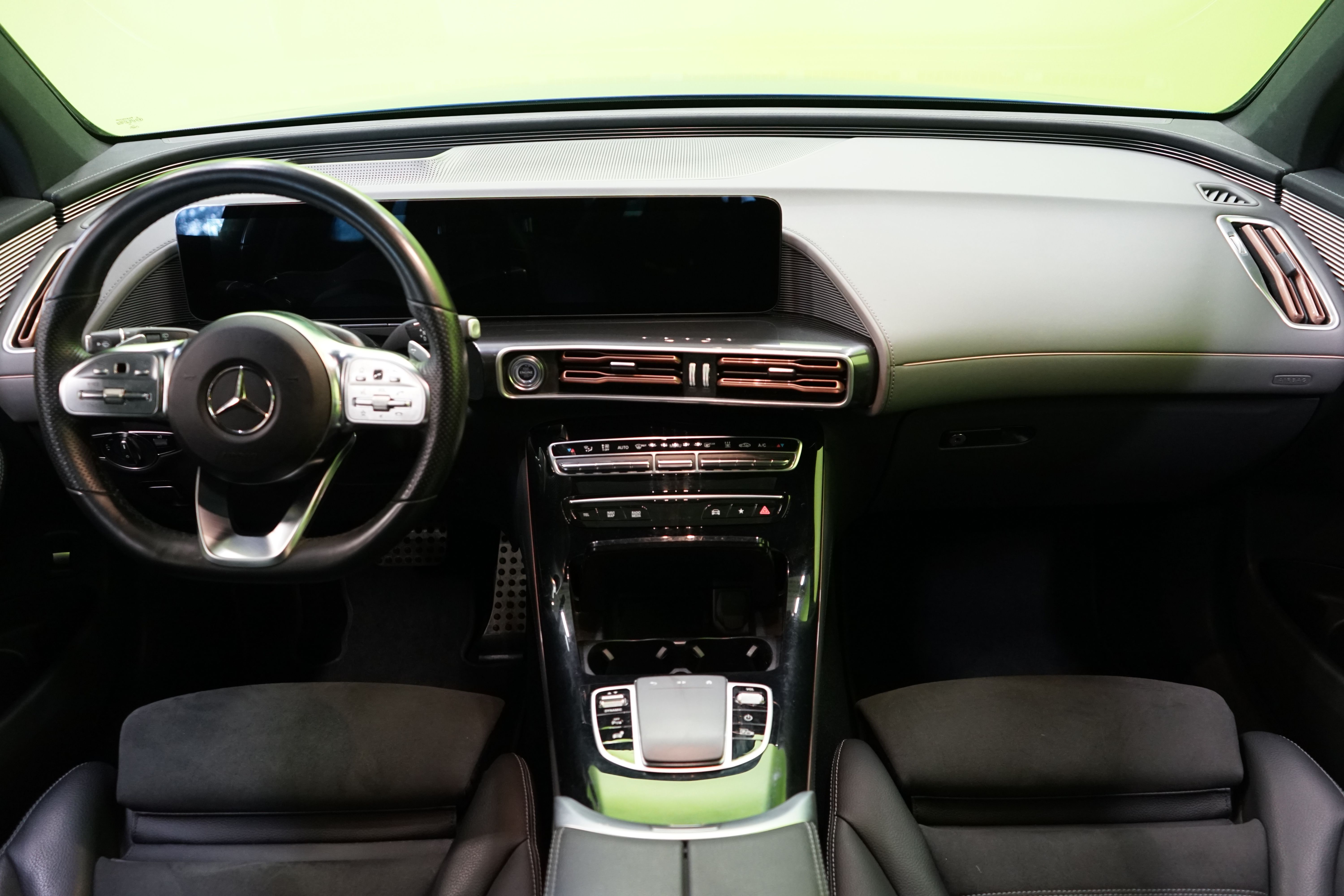 Mercedes-Benz EQC 2022